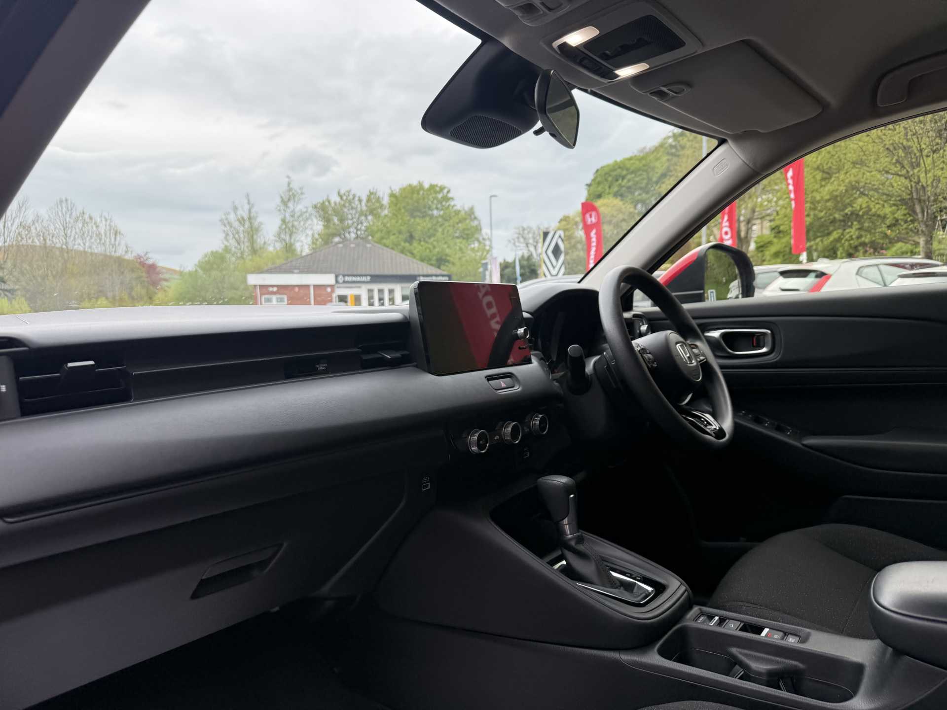 HR-V