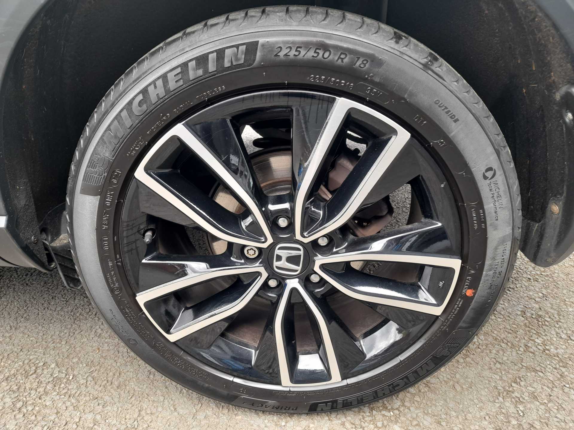 HR-V