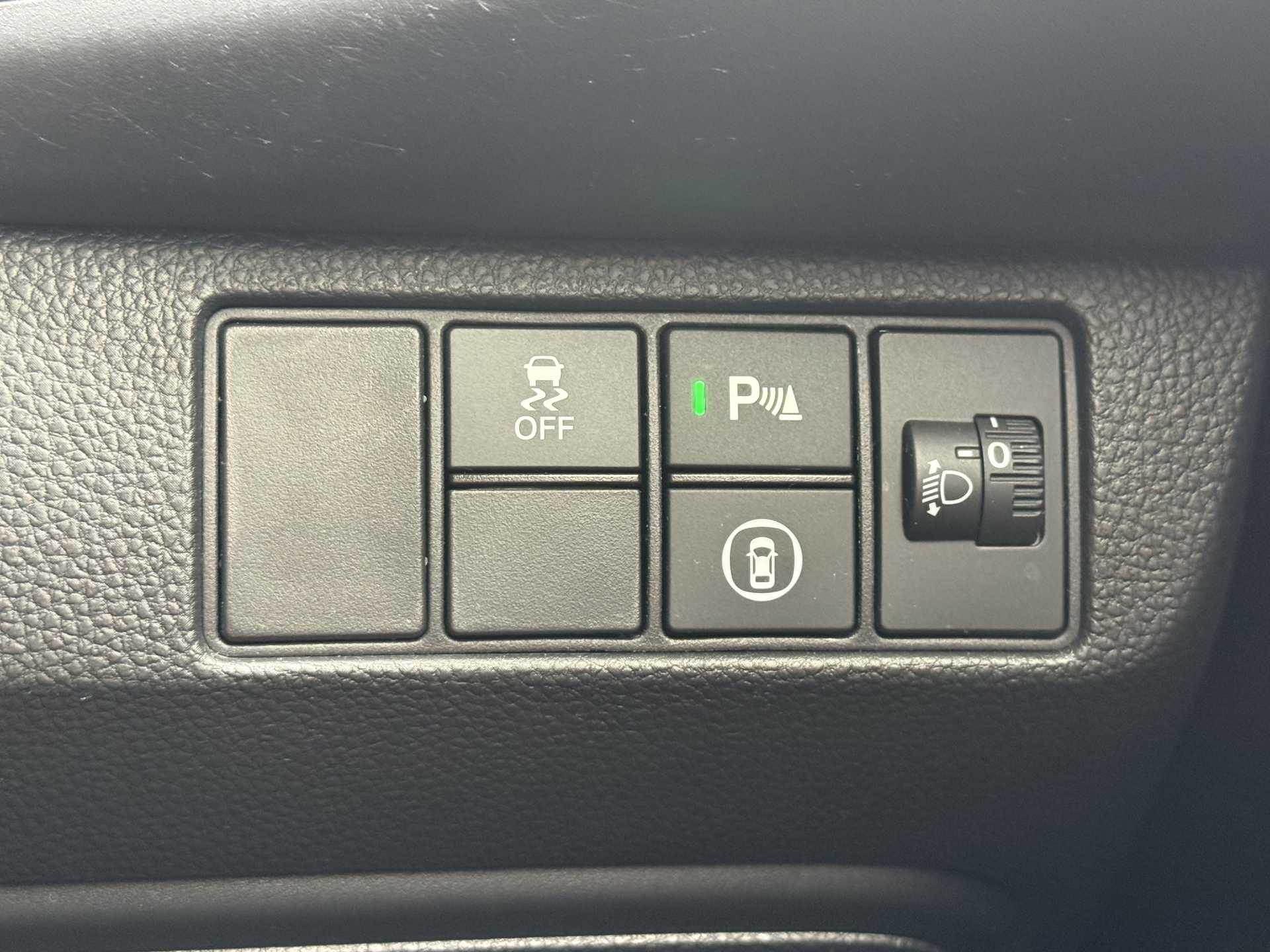 HR-V