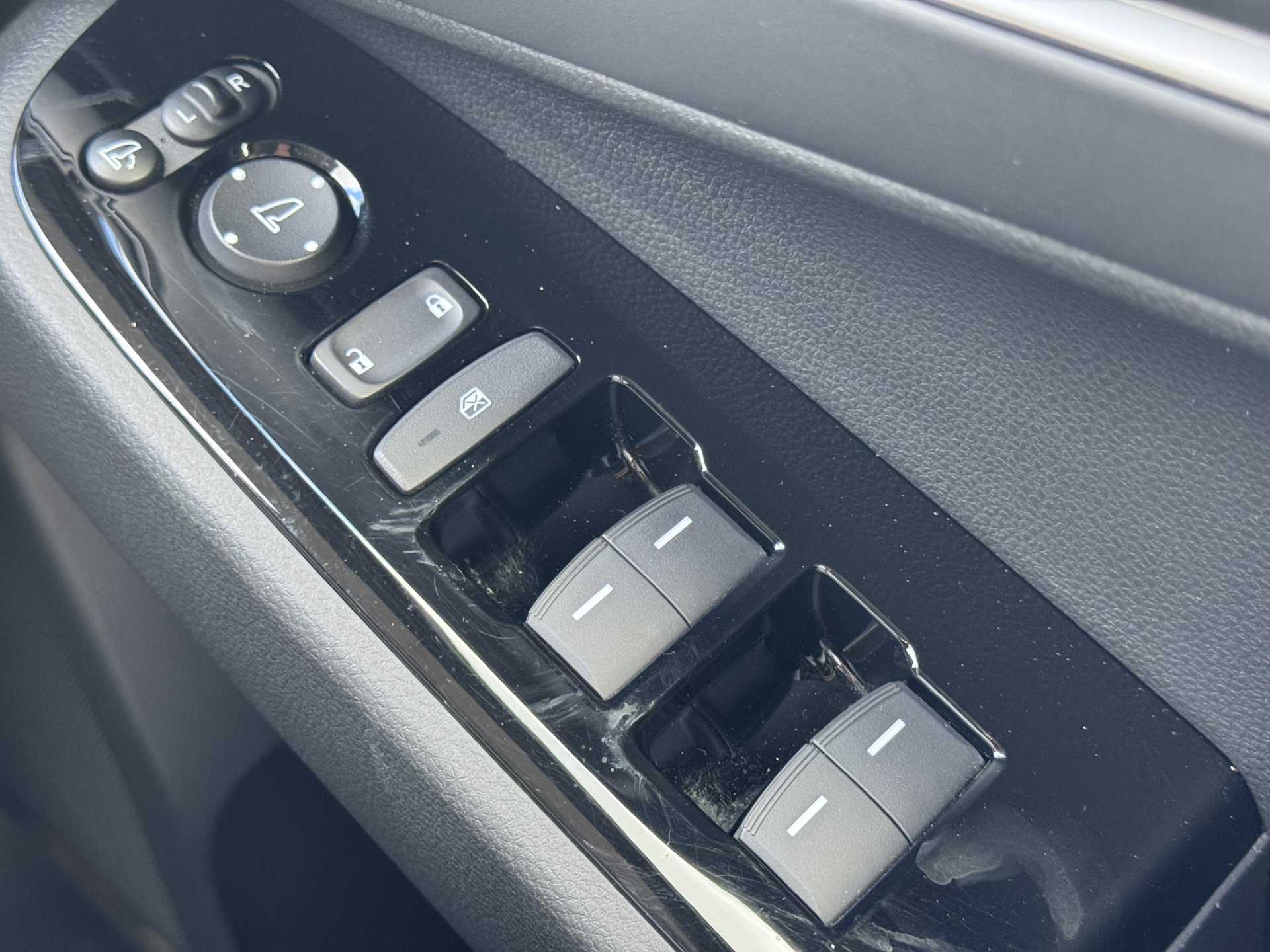 HR-V