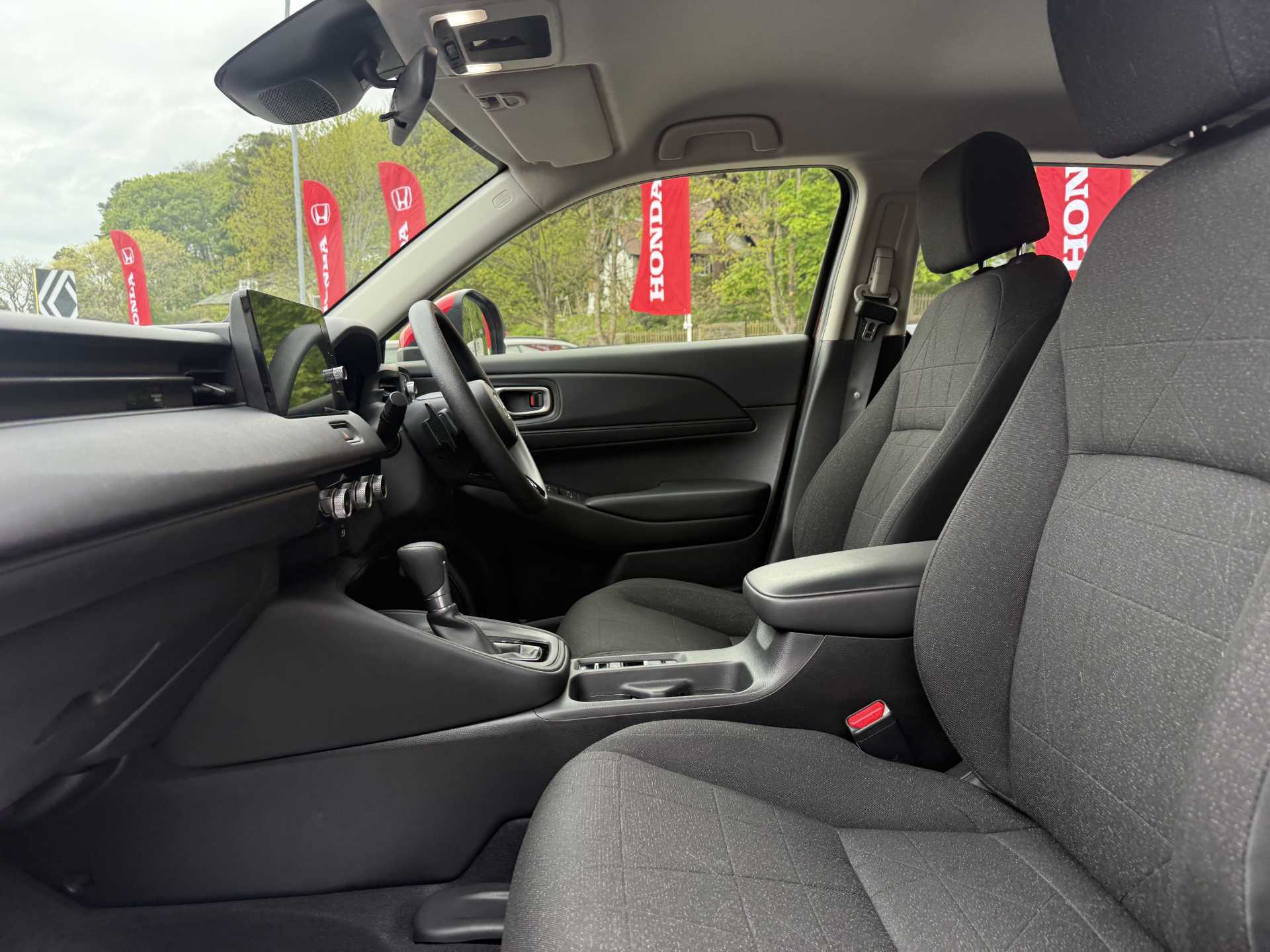 HR-V