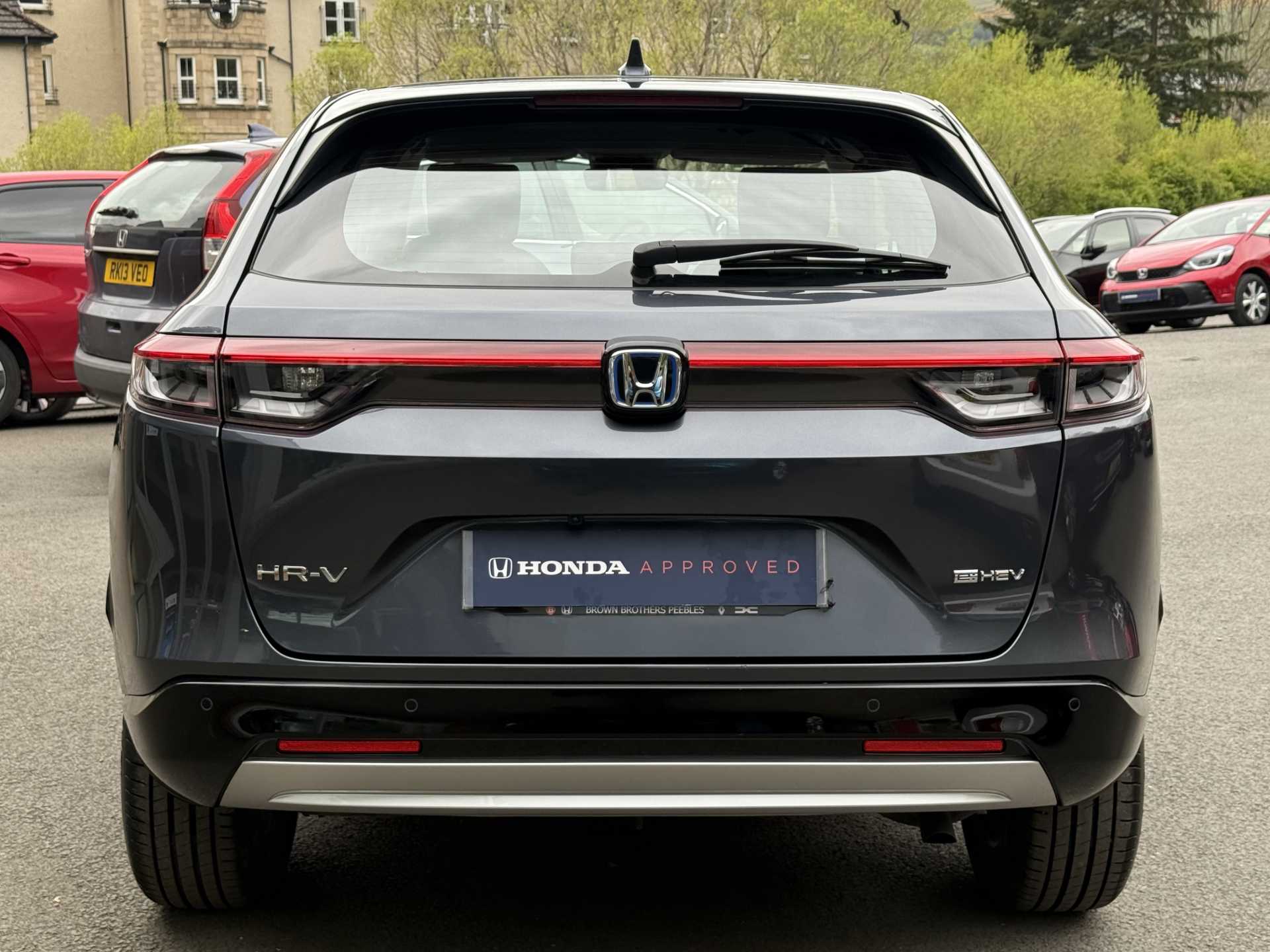 HR-V
