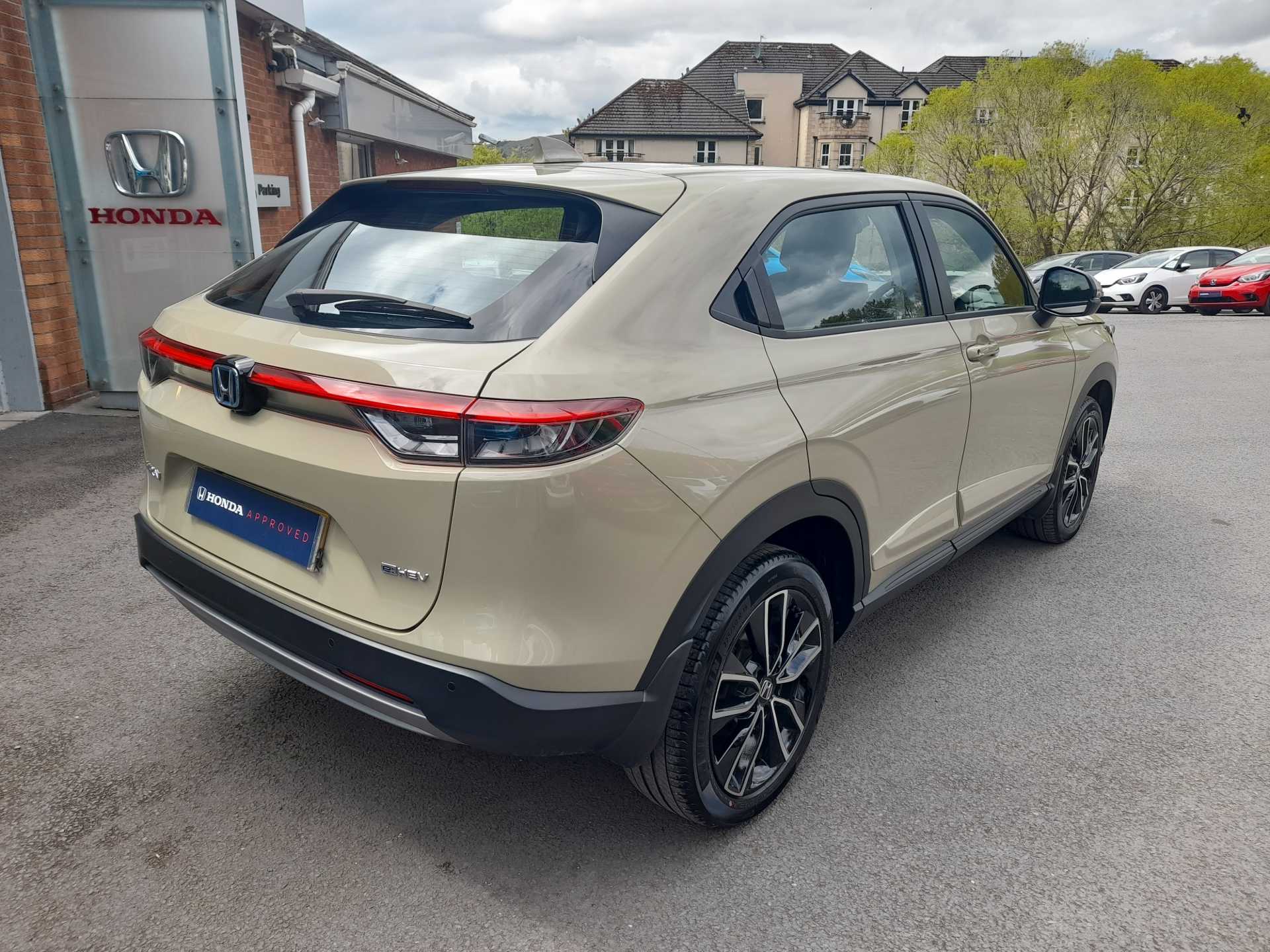 HR-V