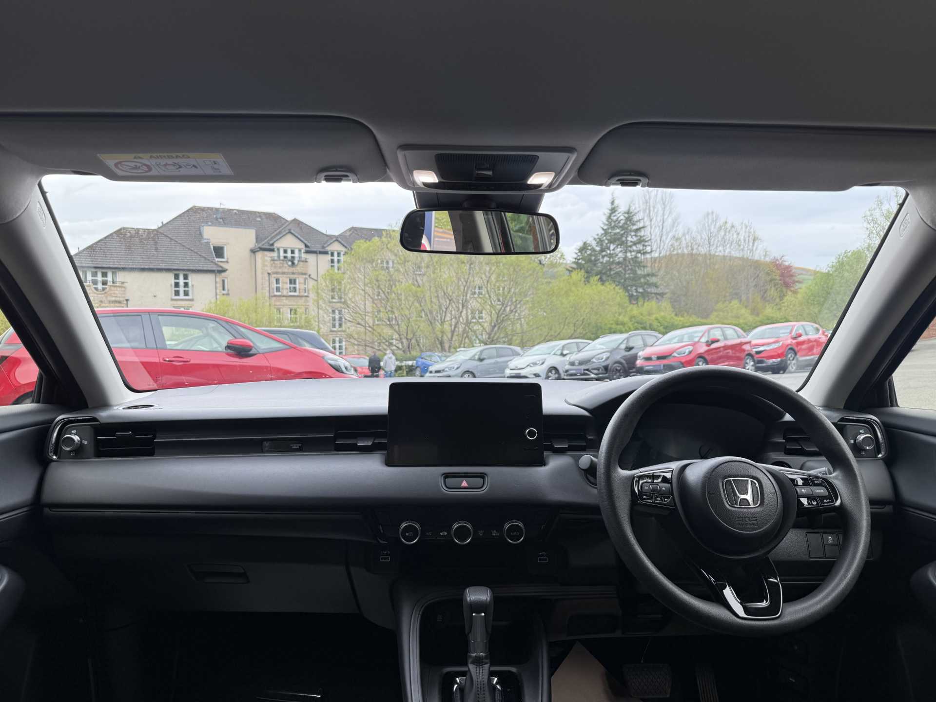 HR-V