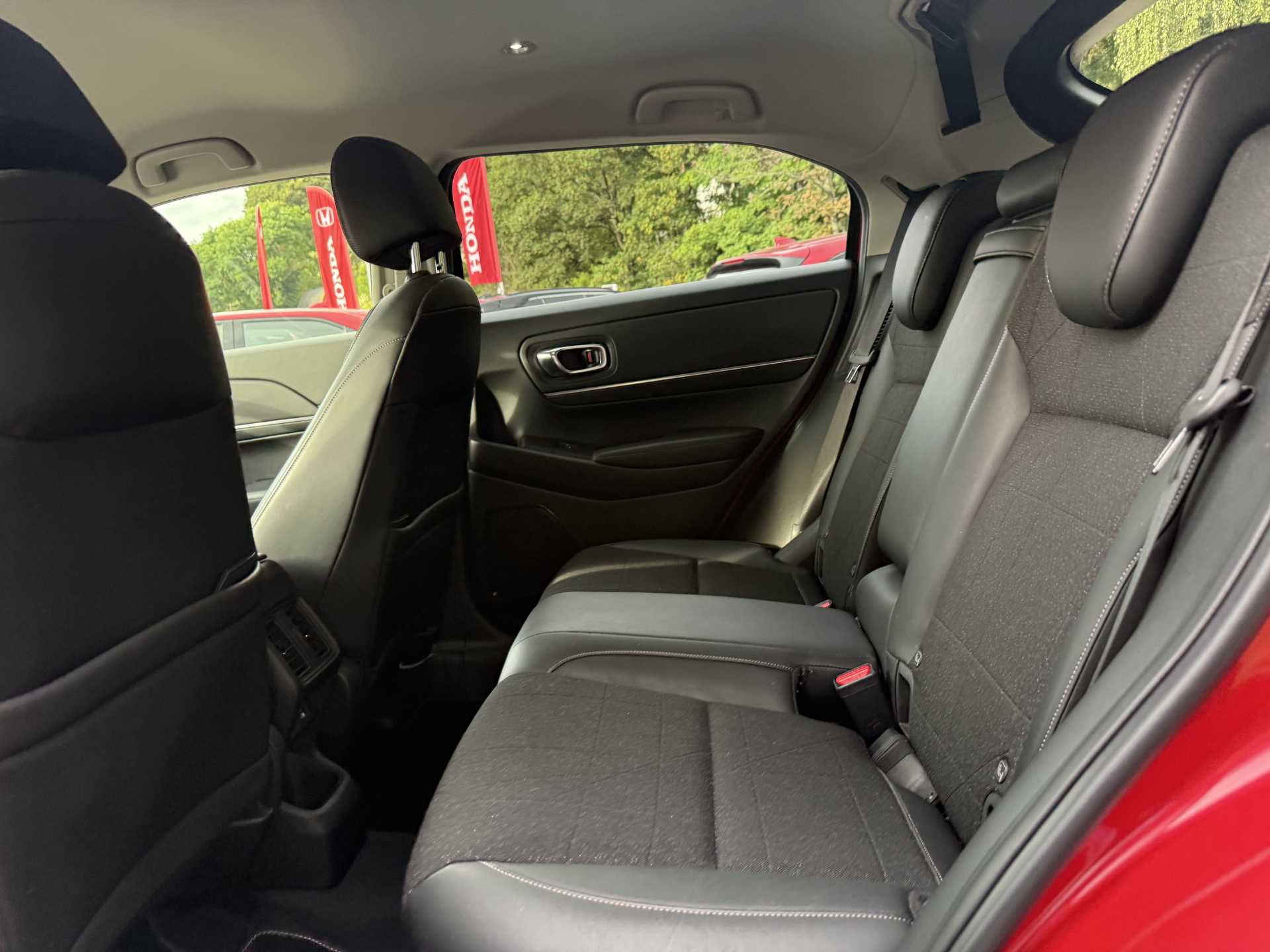 HR-V