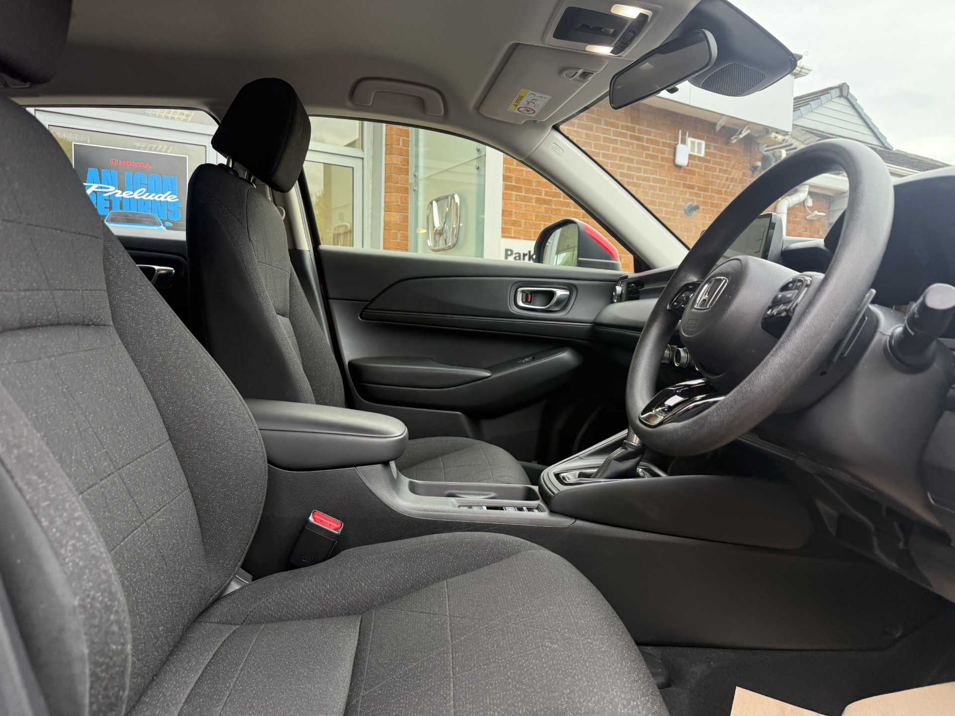 HR-V