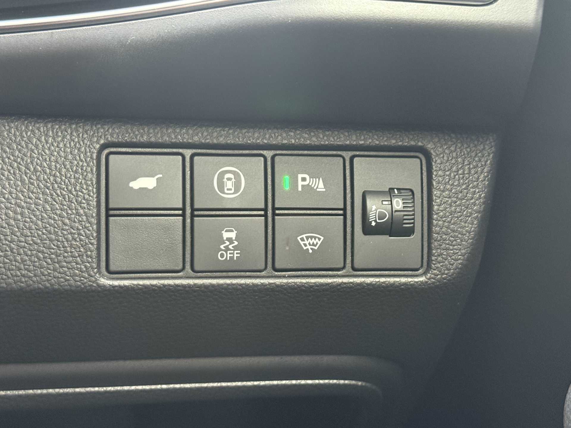 HR-V