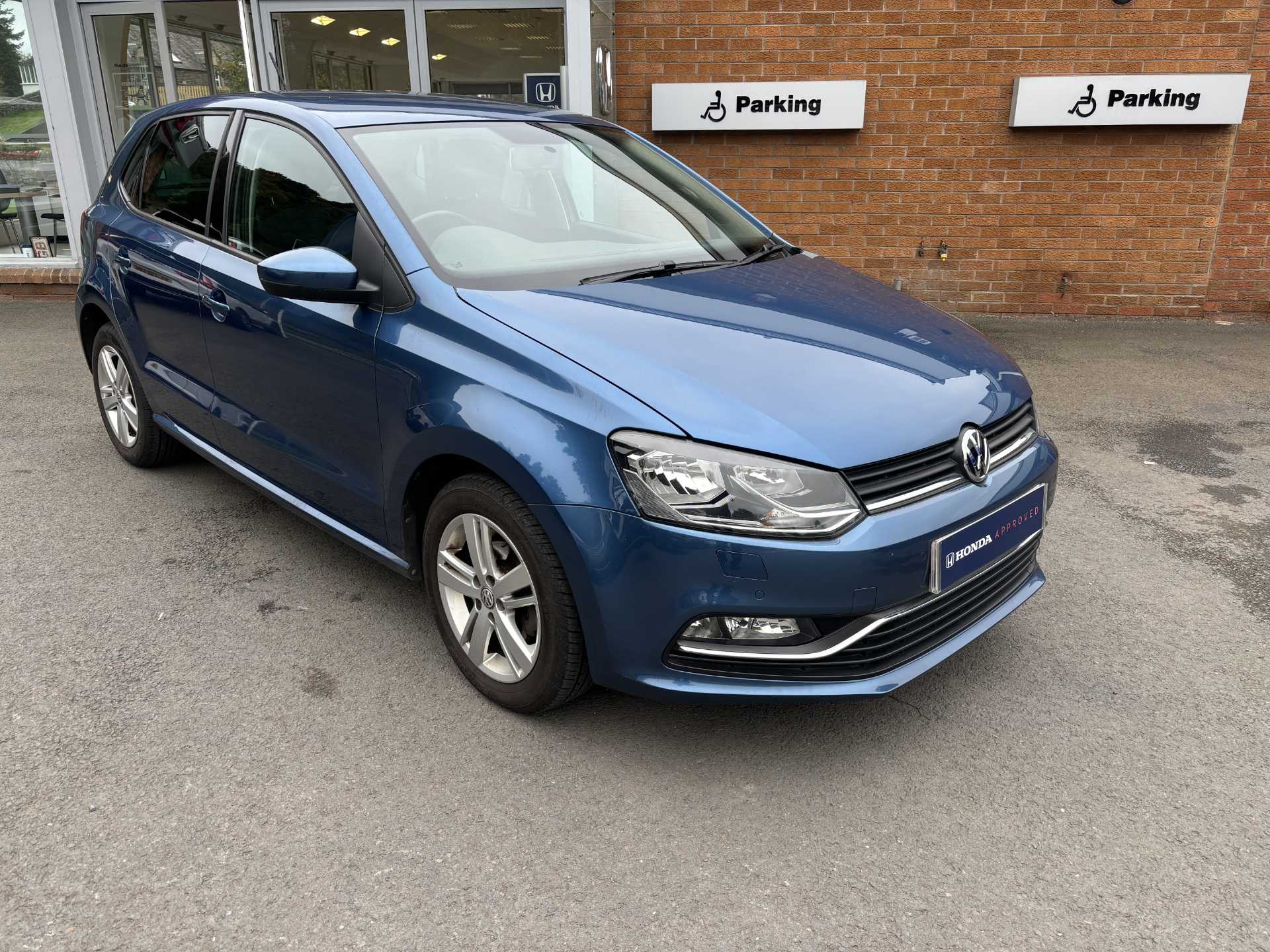 Volkswagen Polo 1.2 TSI Match Auto