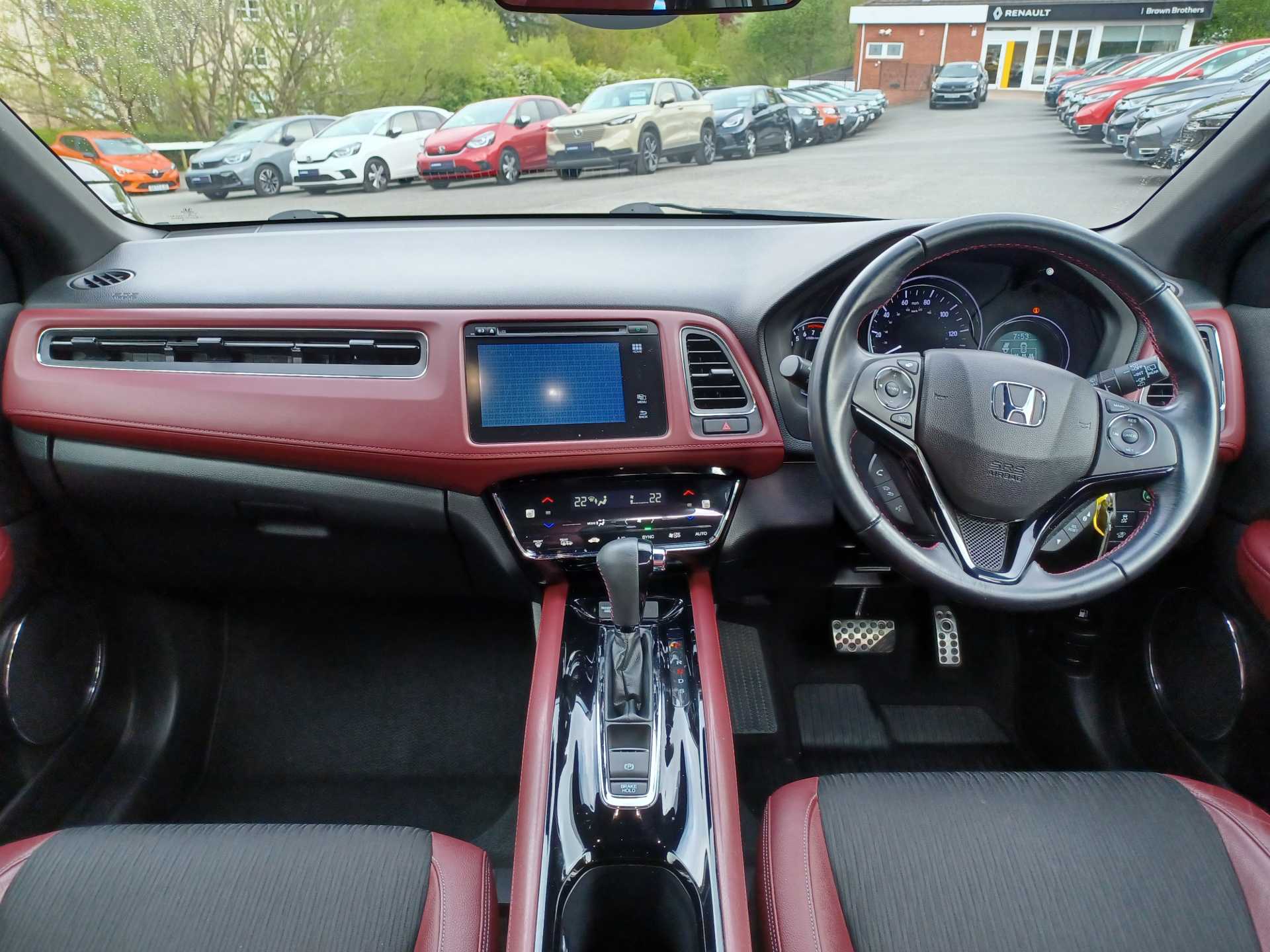 HR-V