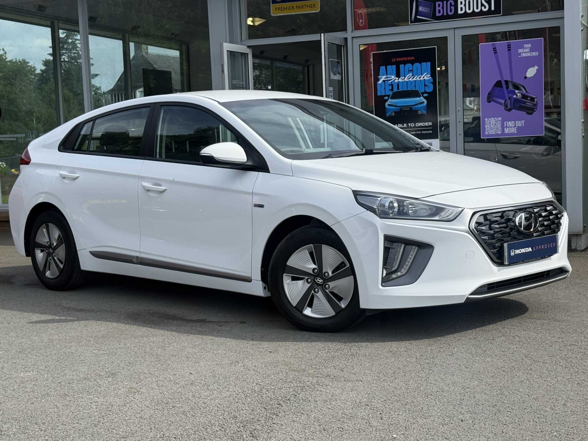 Hyundai Ioniq 1.6 GDi Hybrid SE Connect Auto