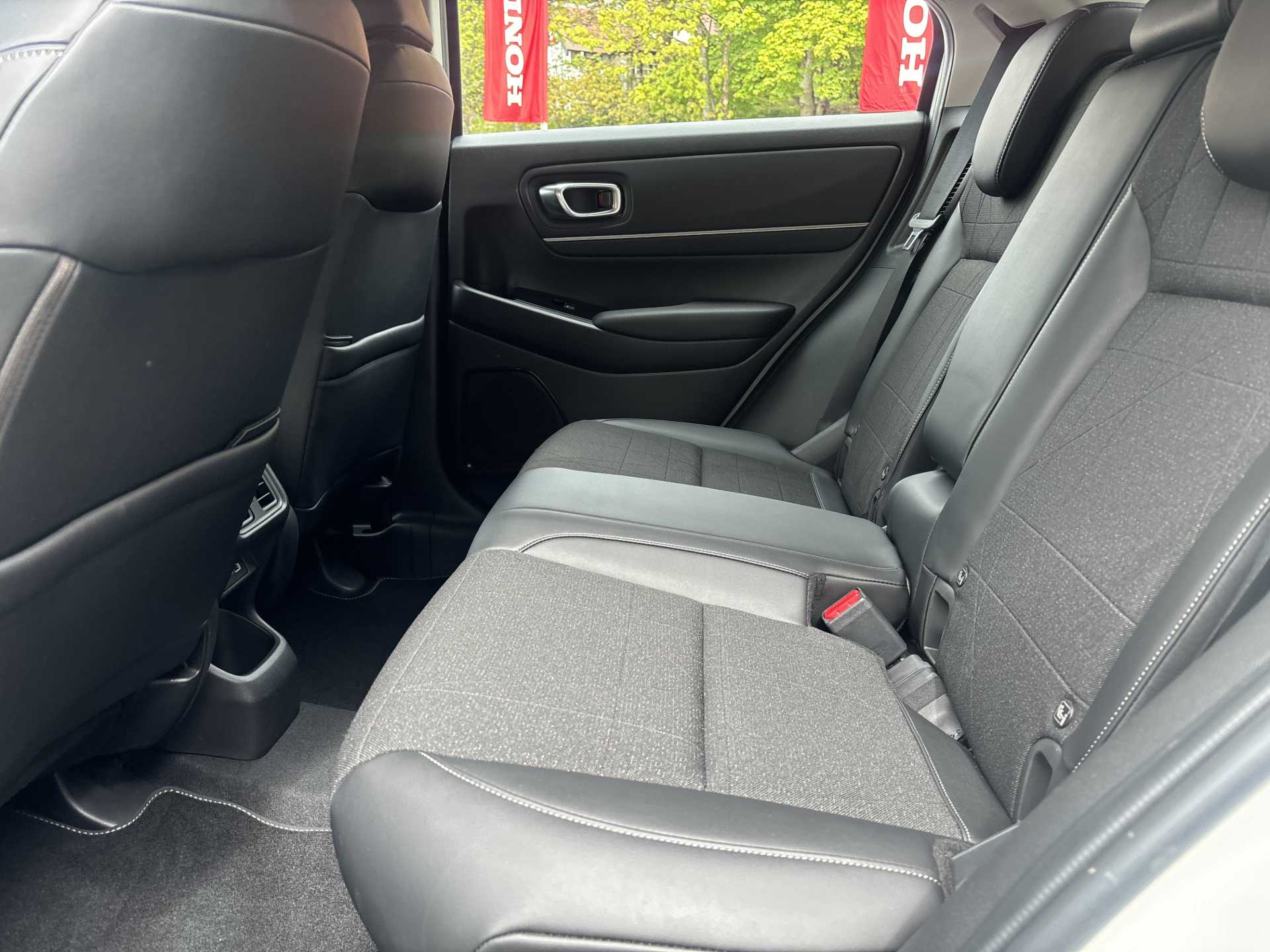 HR-V