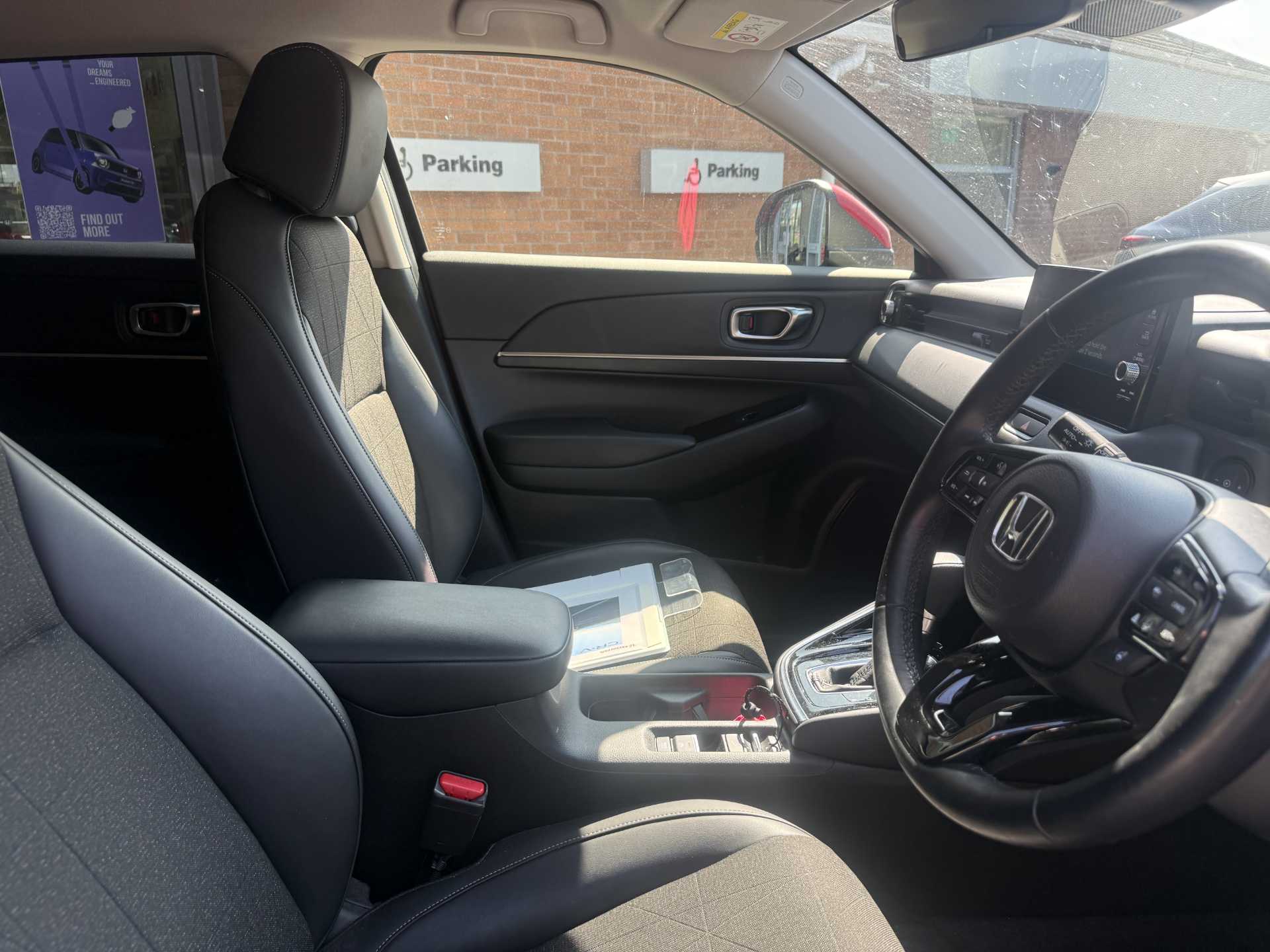 HR-V