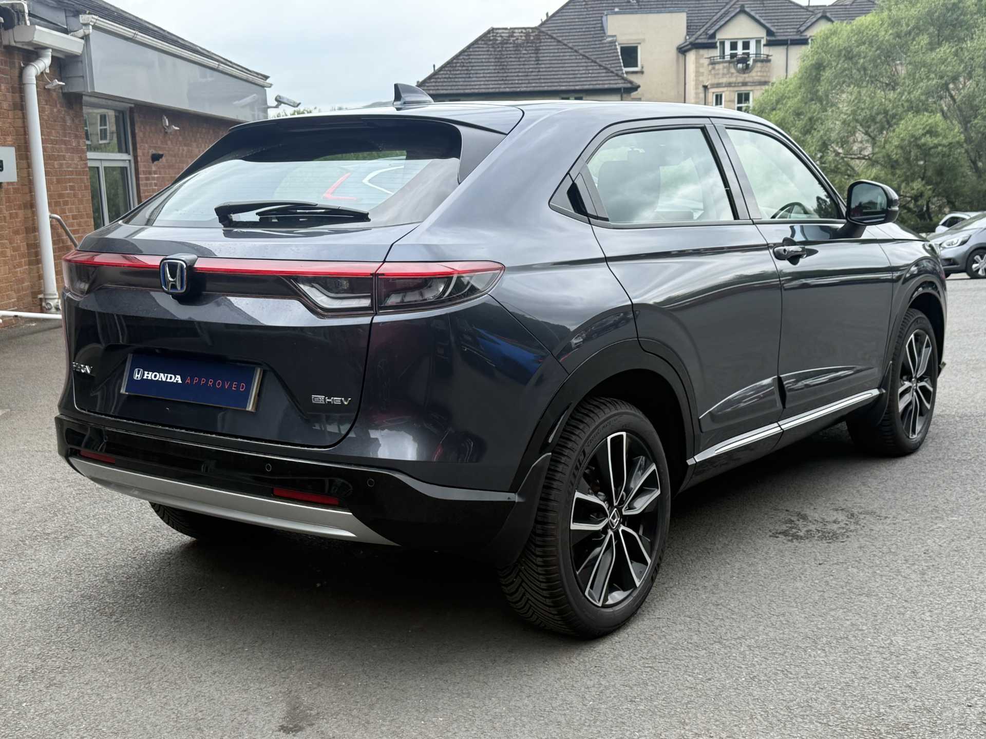 HR-V