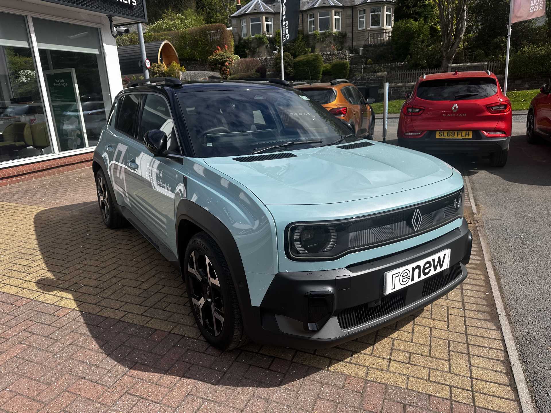 Renault 4 110kW Techno 52kWh Comfort Range Auto