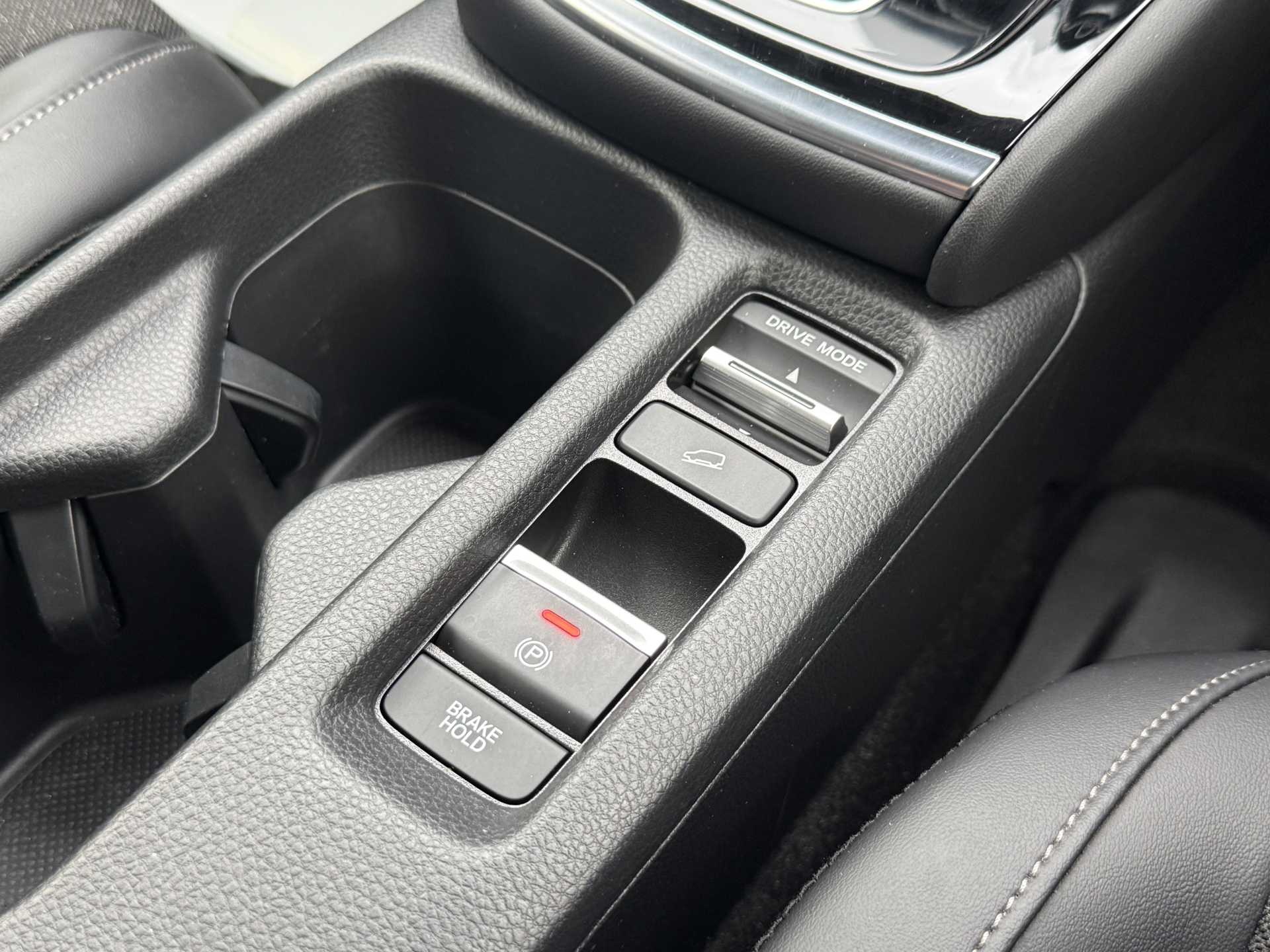 HR-V