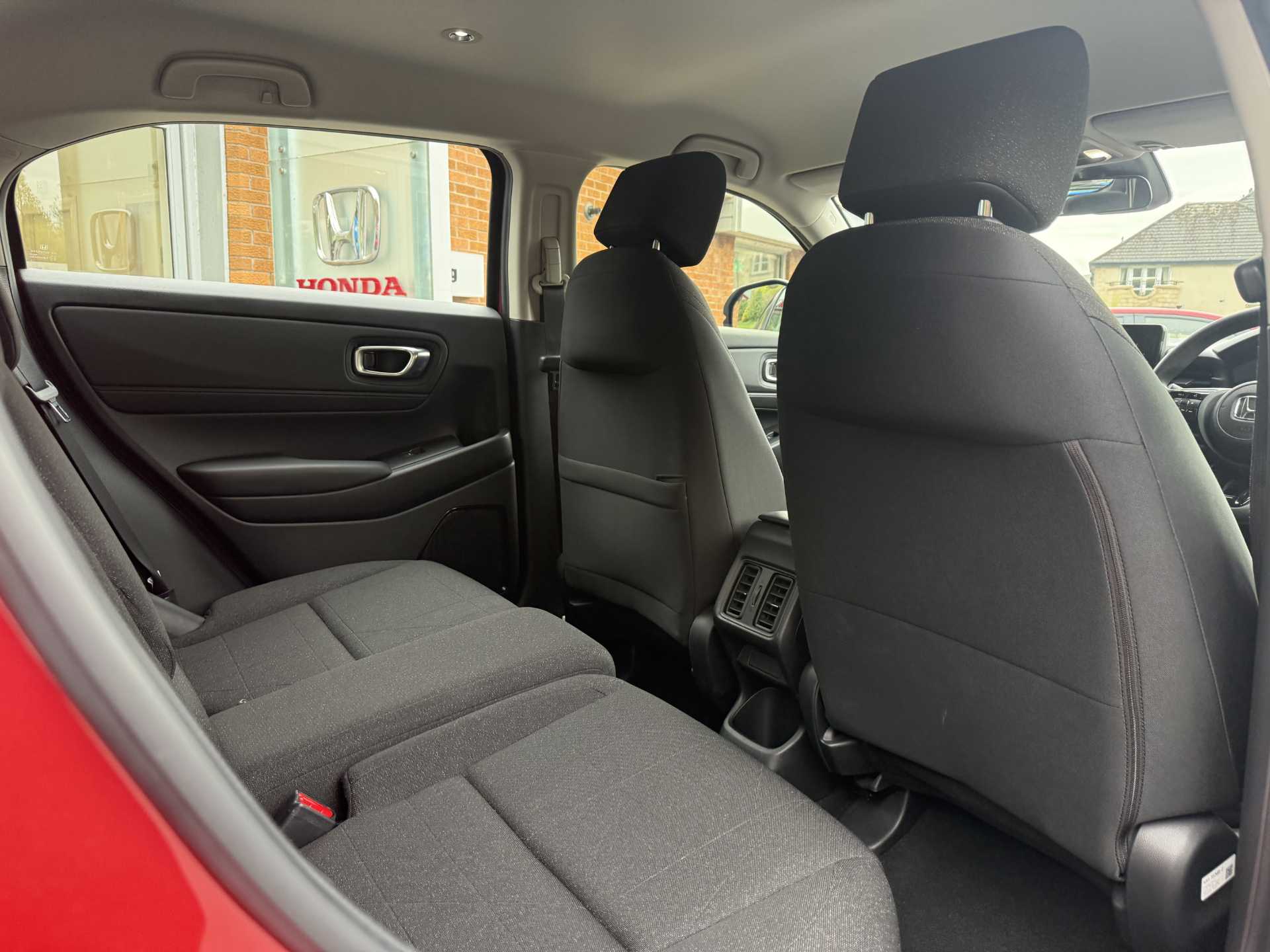 HR-V