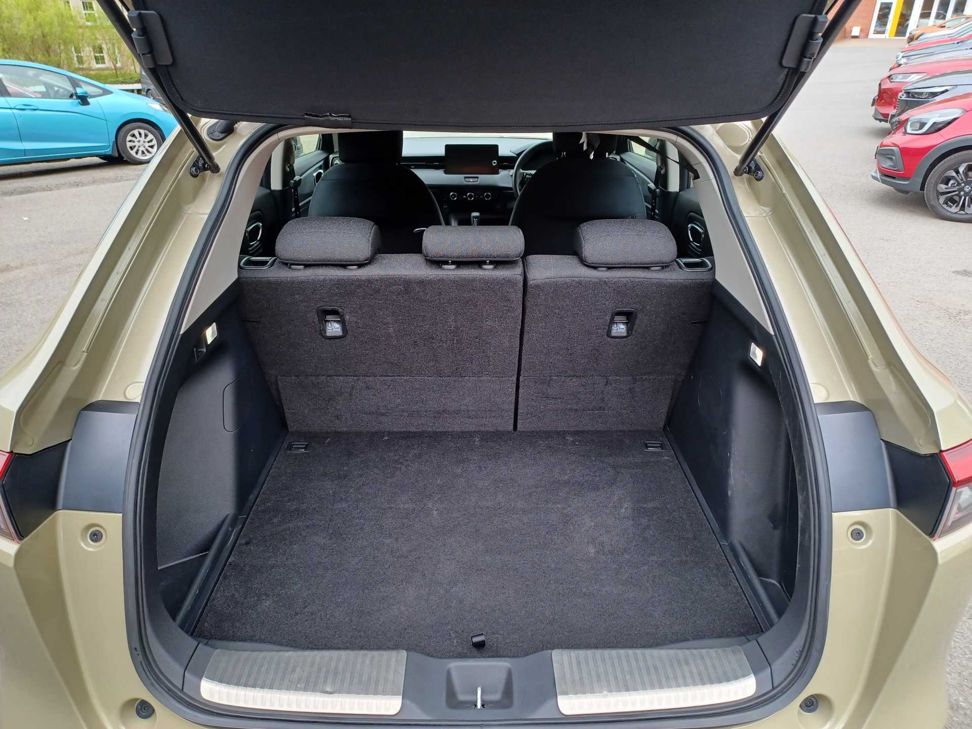 HR-V