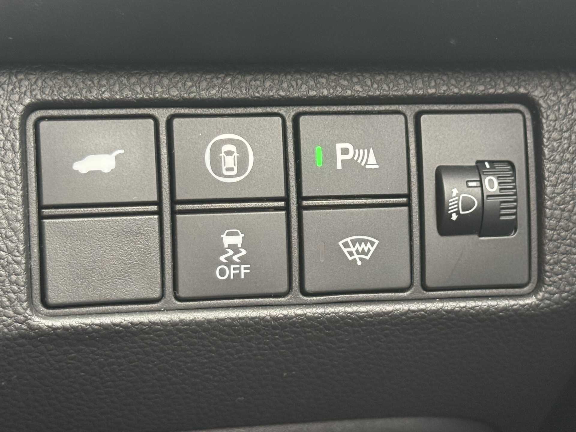HR-V