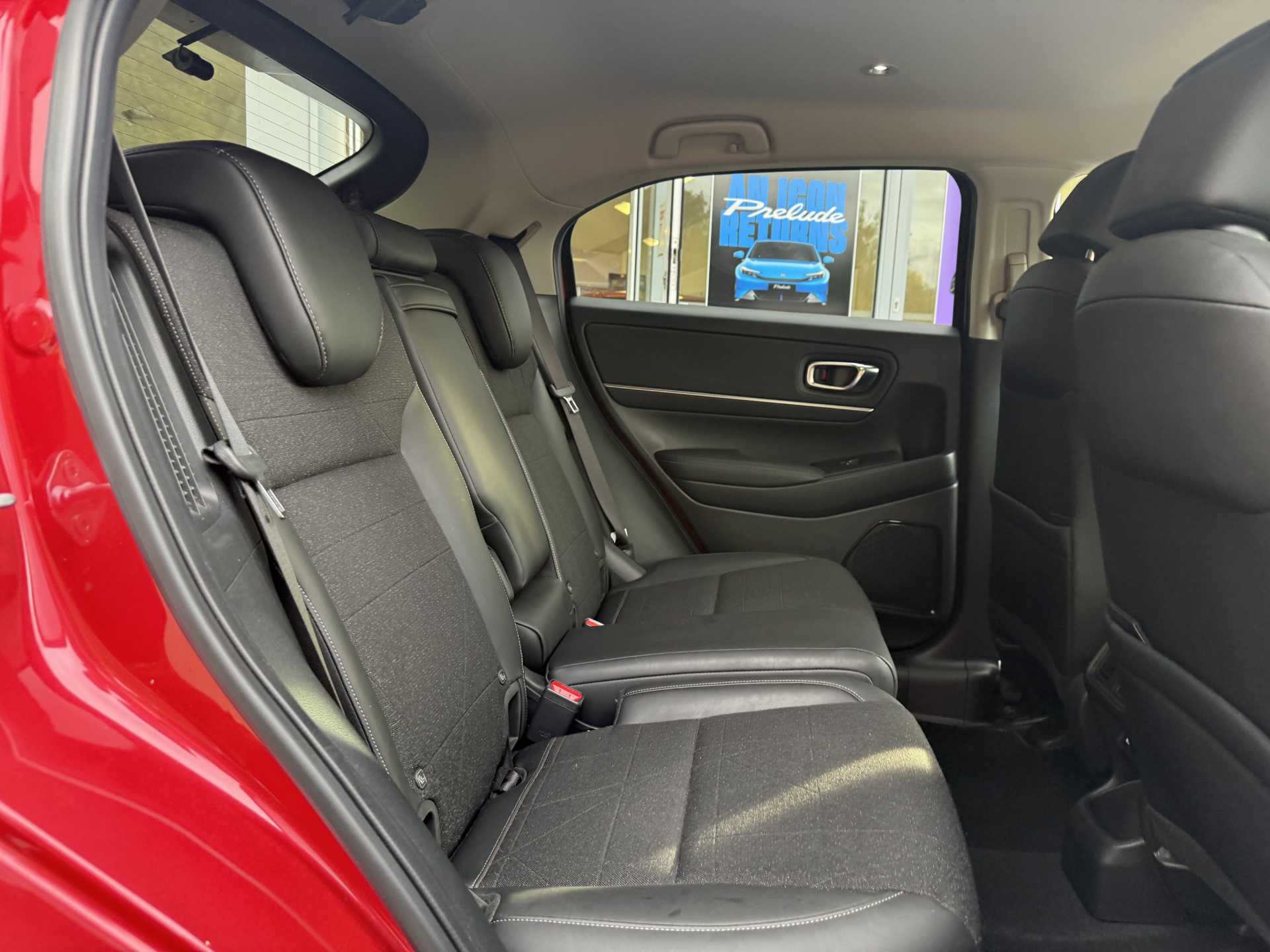 HR-V
