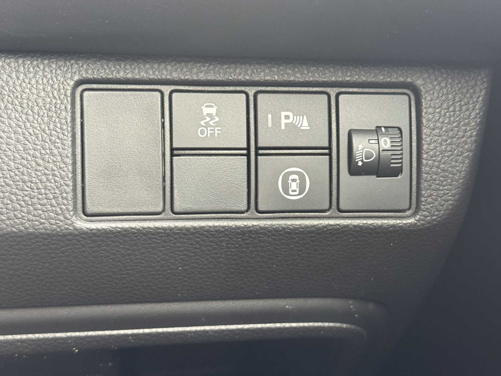 HR-V