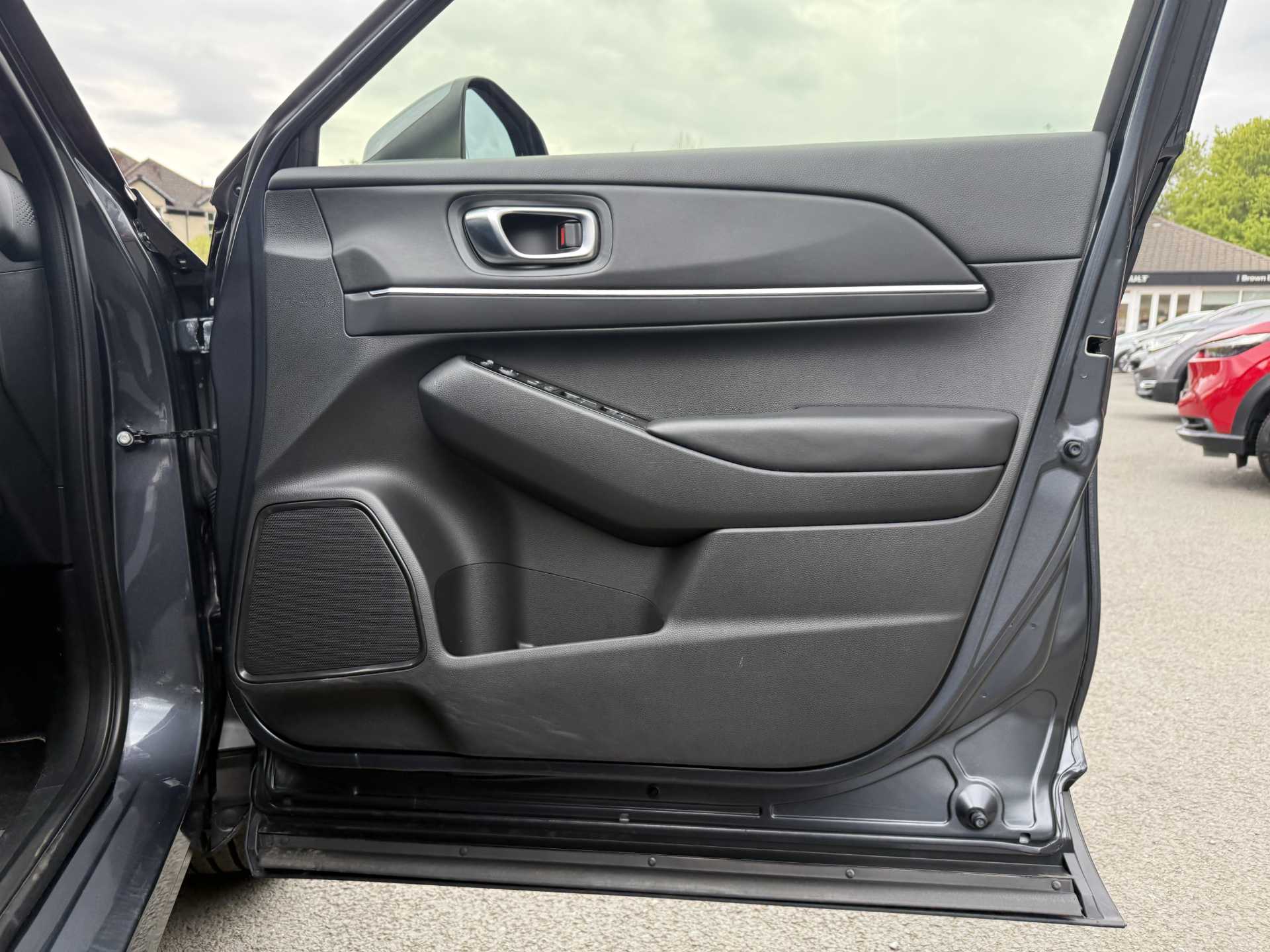 HR-V