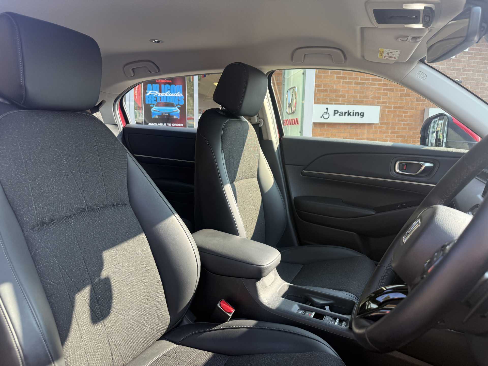 HR-V