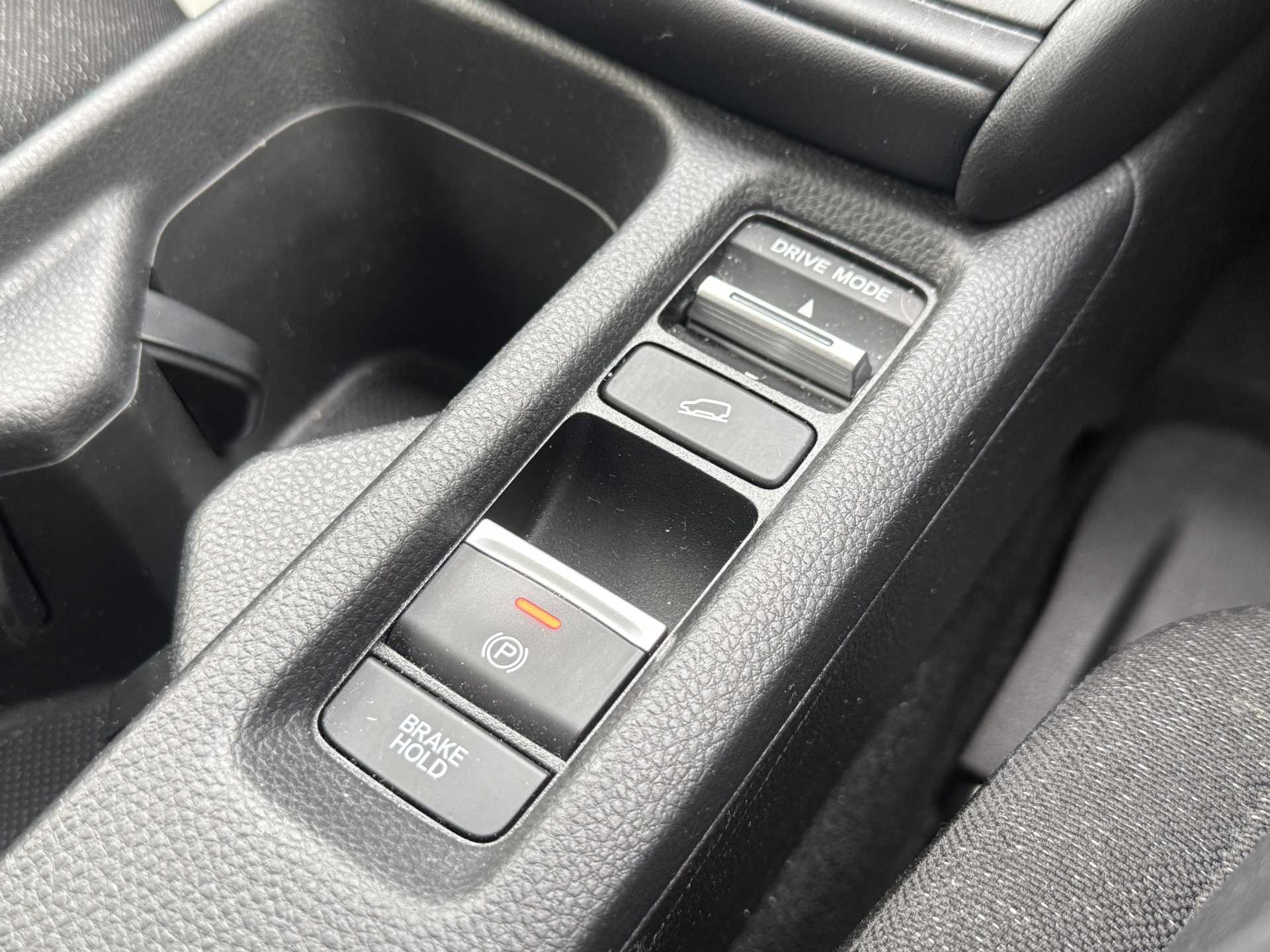 HR-V