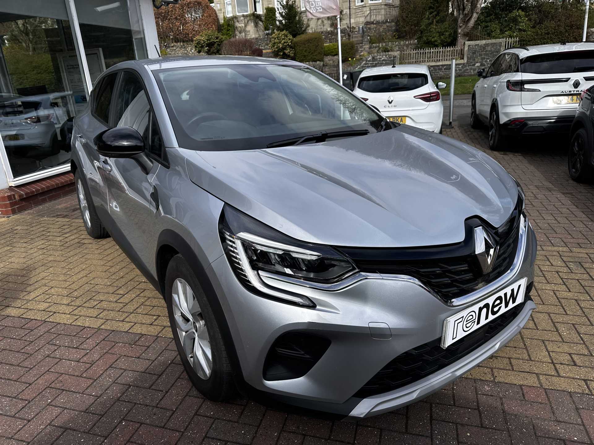 Renault CAPTUR 1.0 TCE 90 Iconic