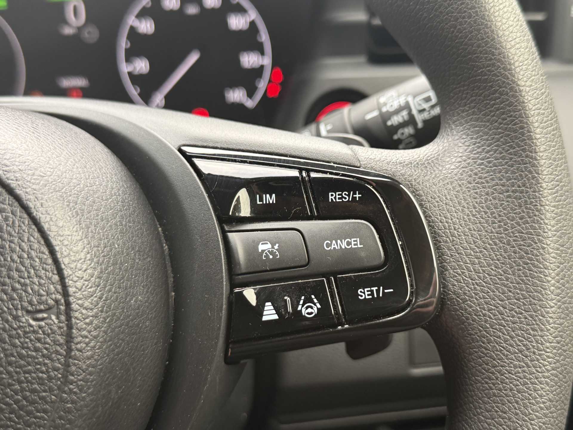 HR-V