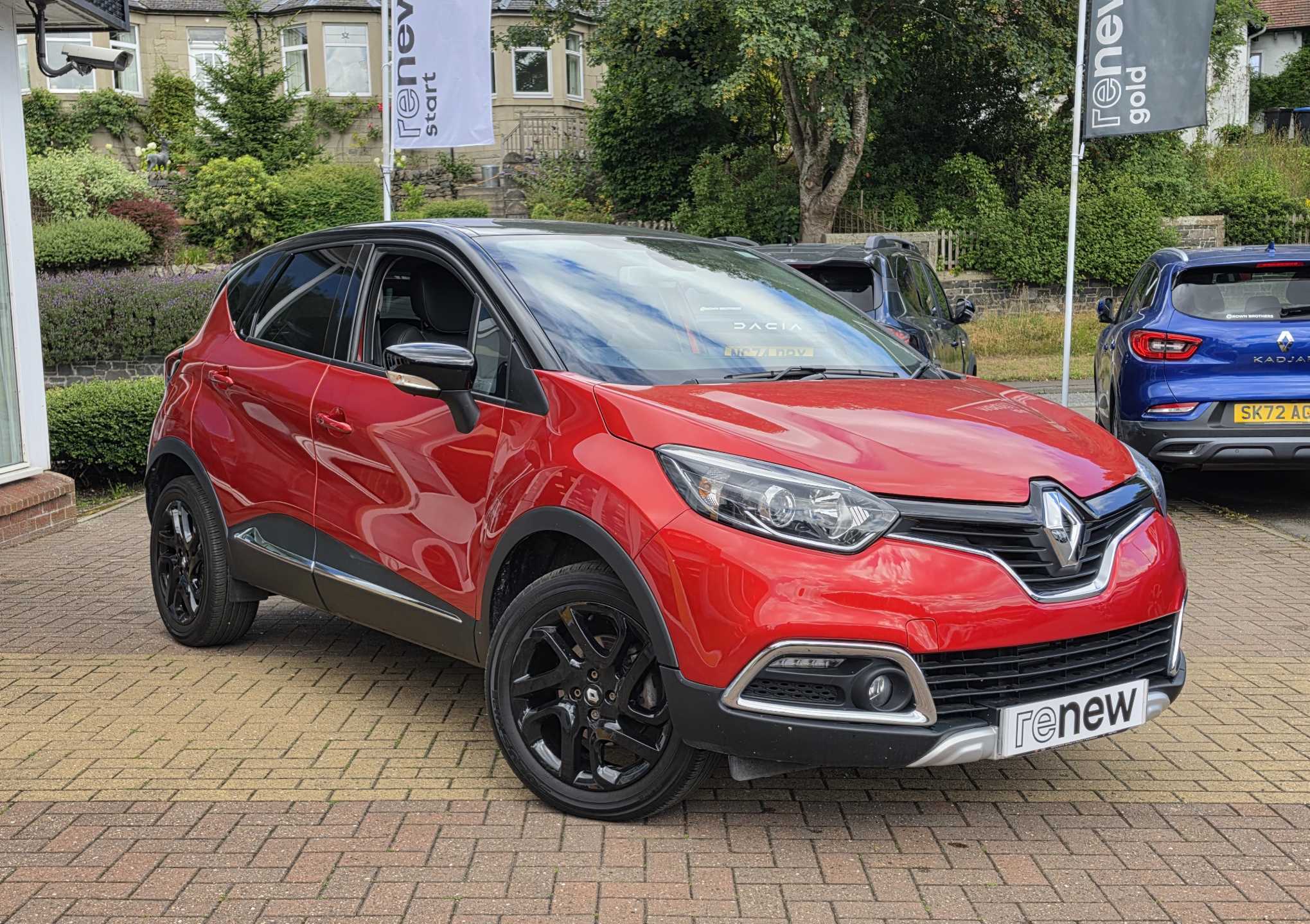 Renault CAPTUR 1.2 TCE Signature Nav