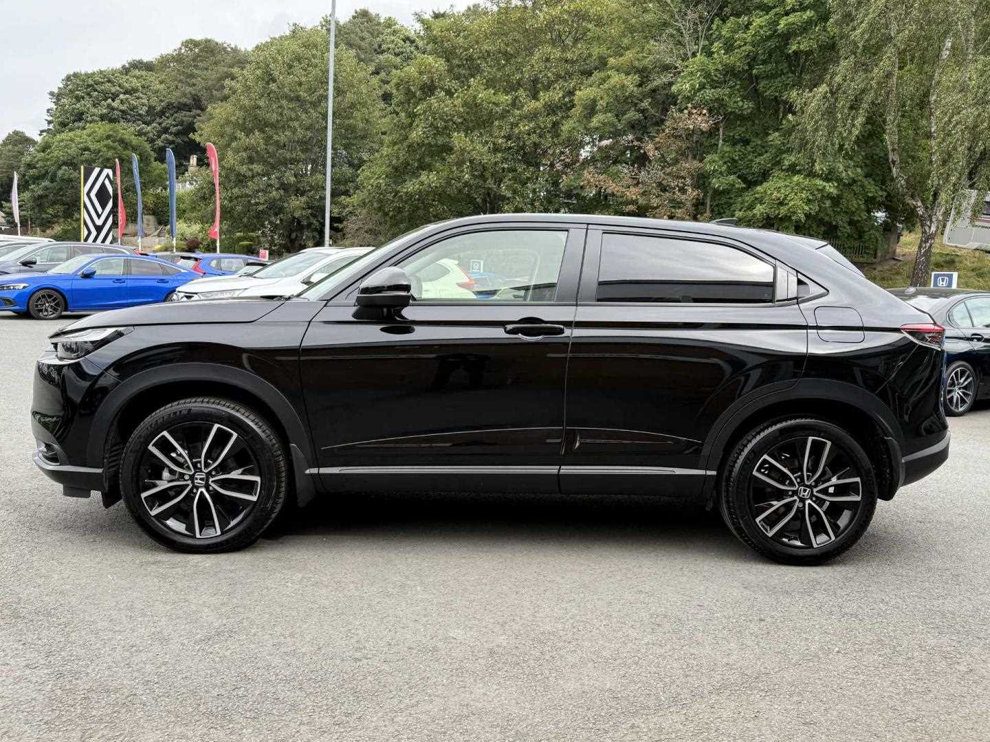 HR-V