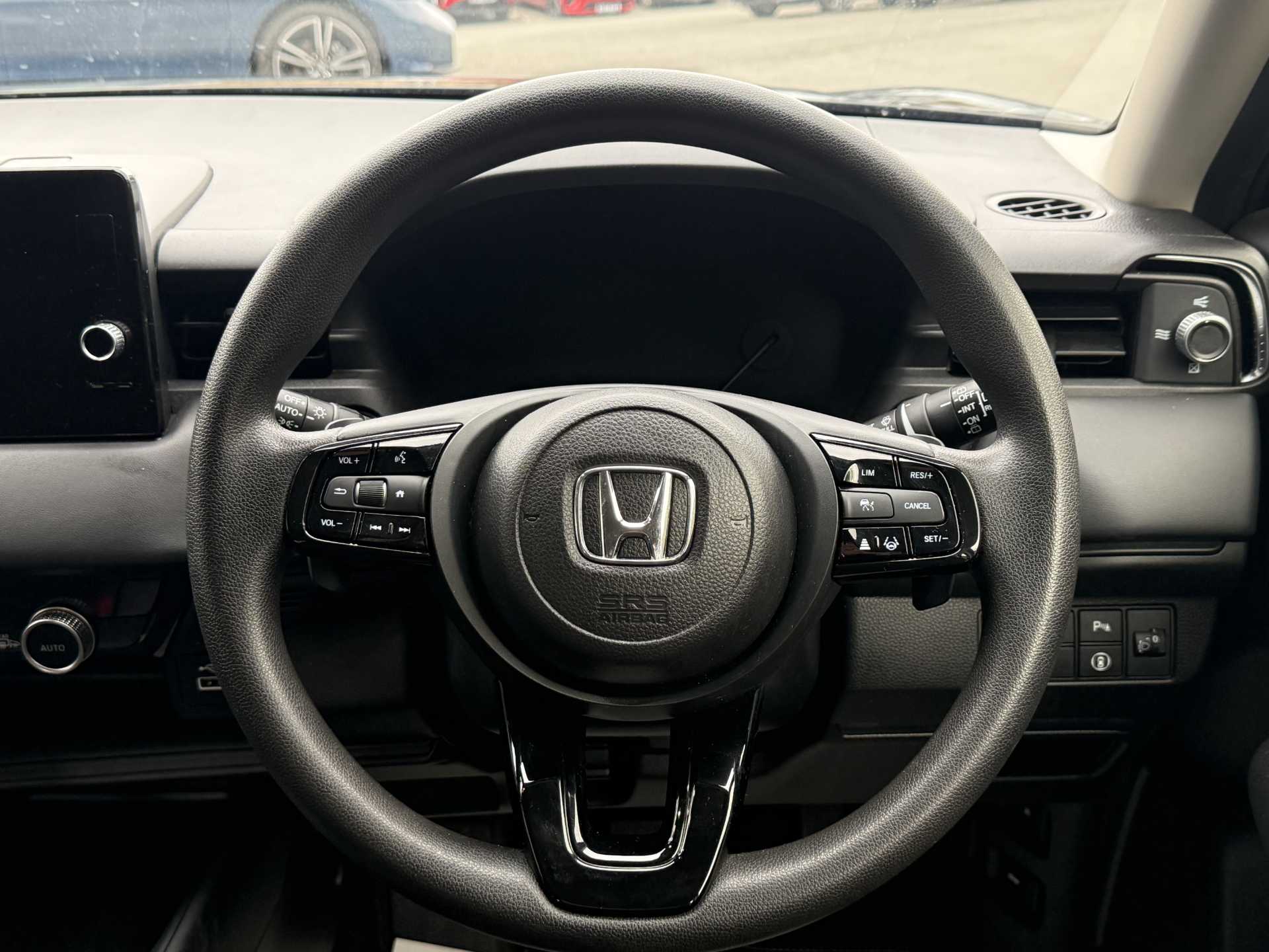 HR-V