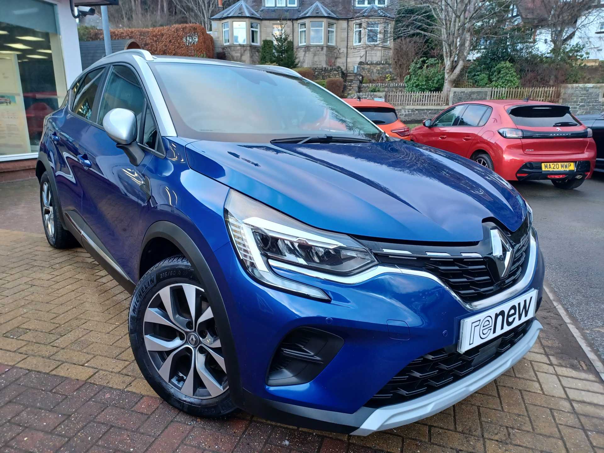 Renault CAPTUR 1.3 TCE 130 Iconic Auto