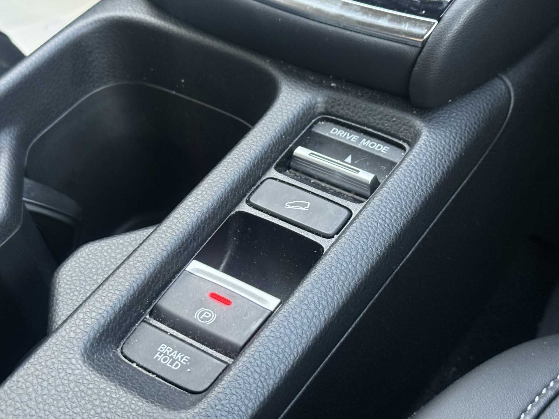 HR-V