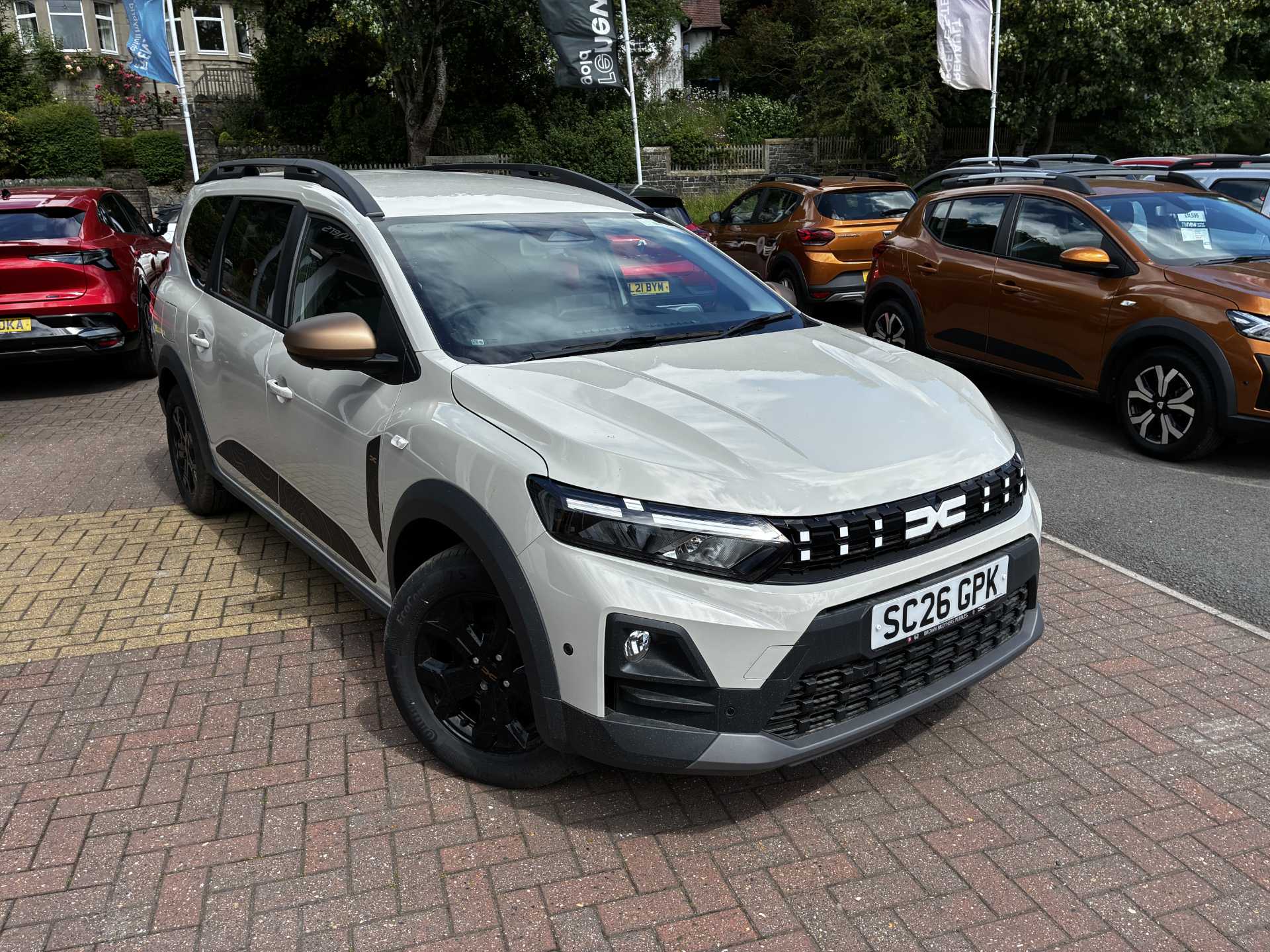 Dacia Jogger 1.8 HEV Extreme Auto