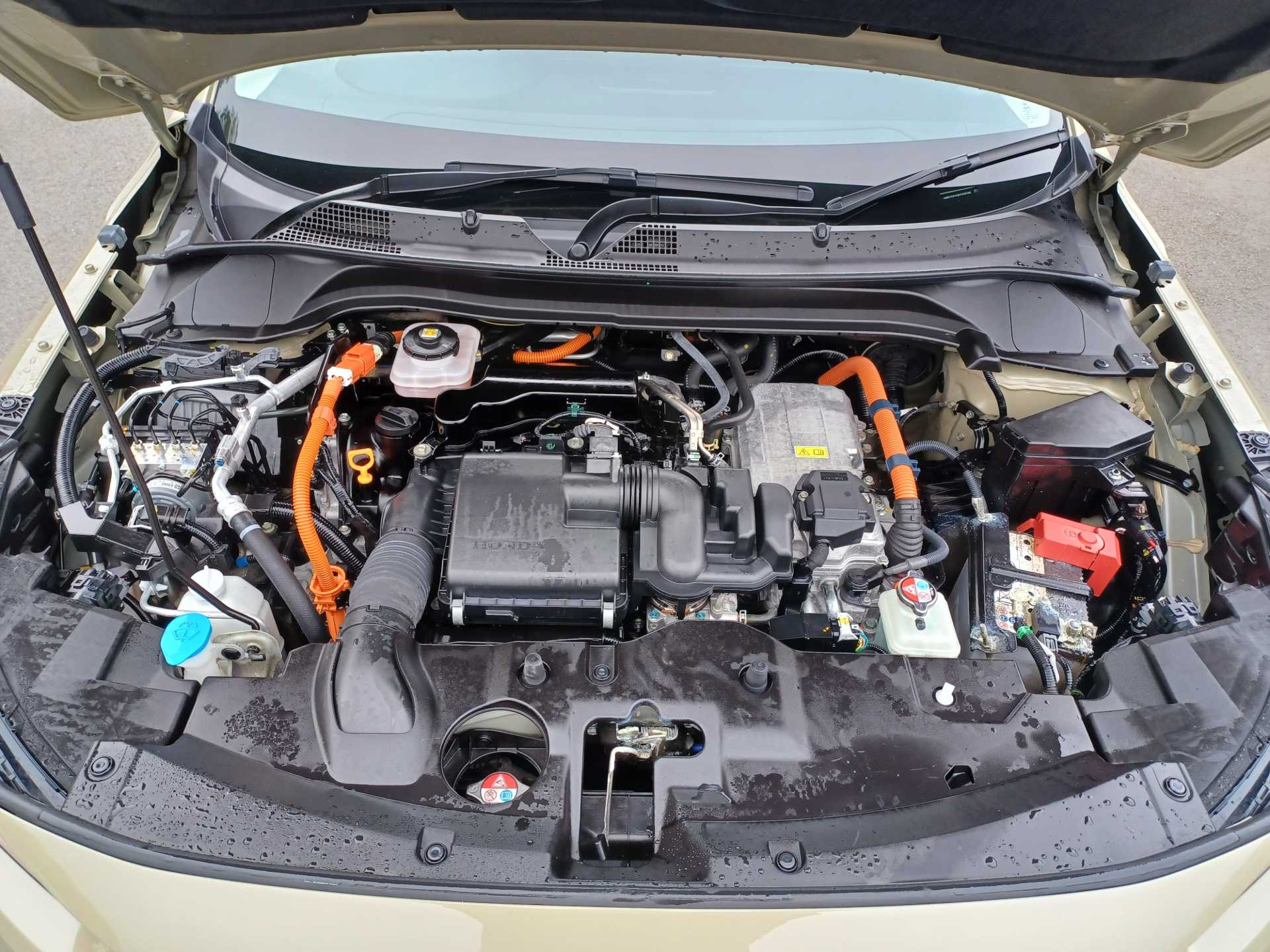 HR-V
