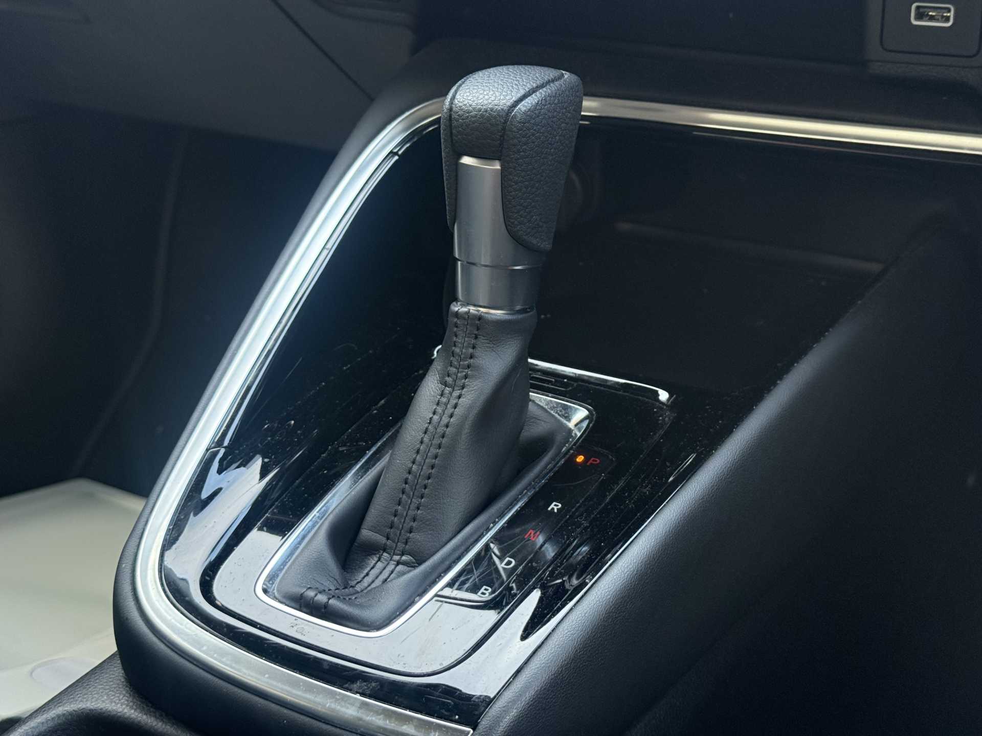 HR-V