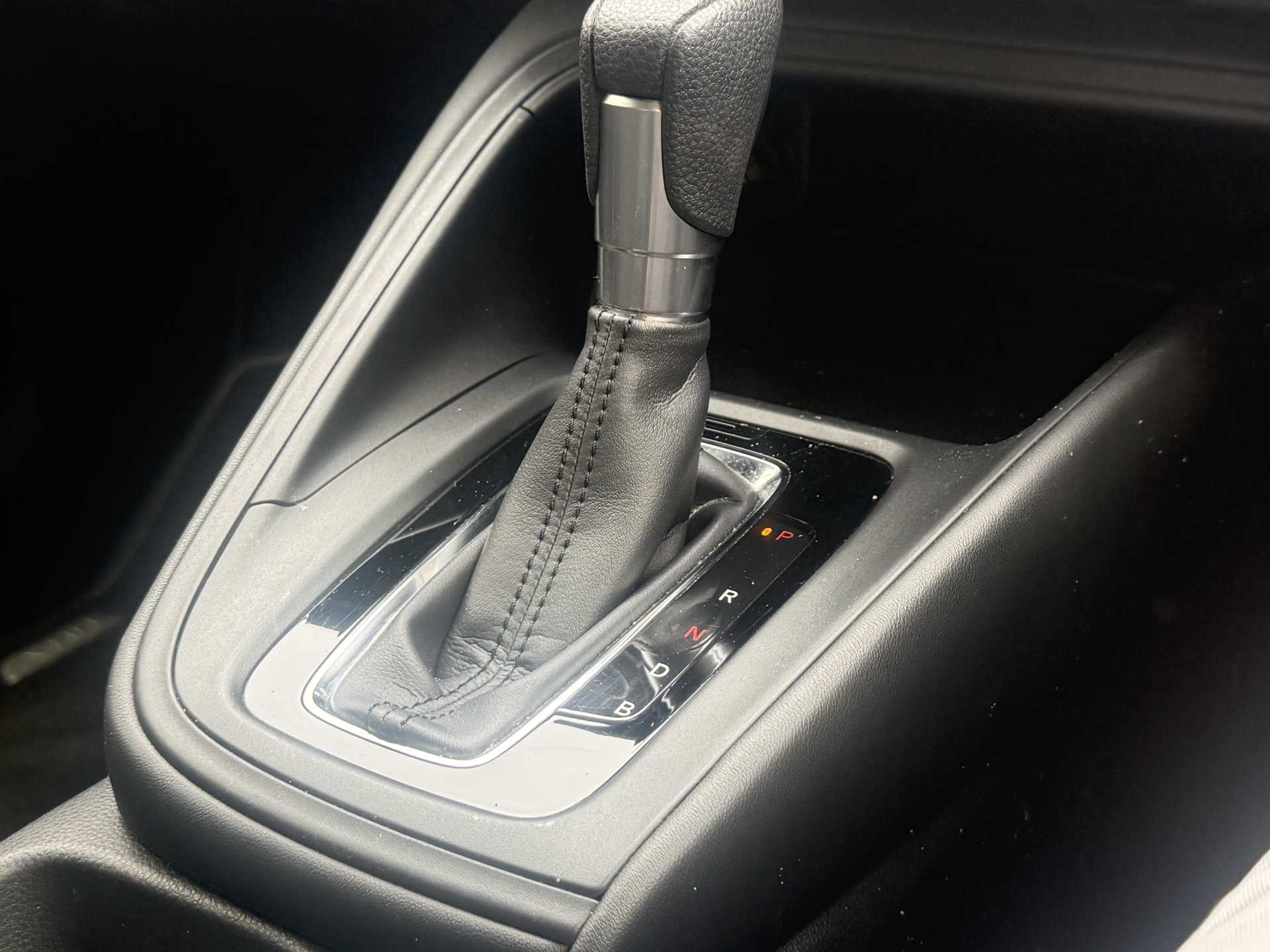 HR-V