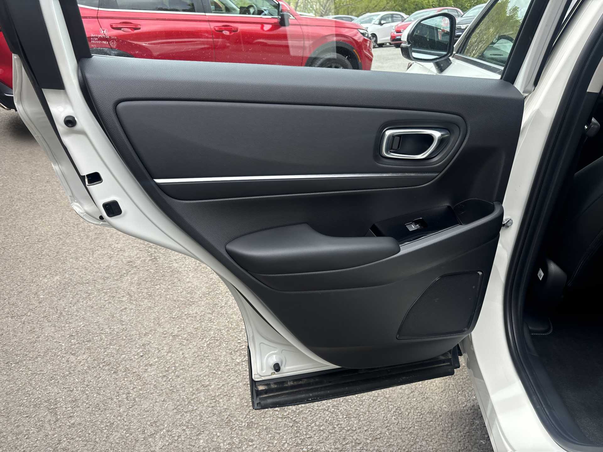 HR-V