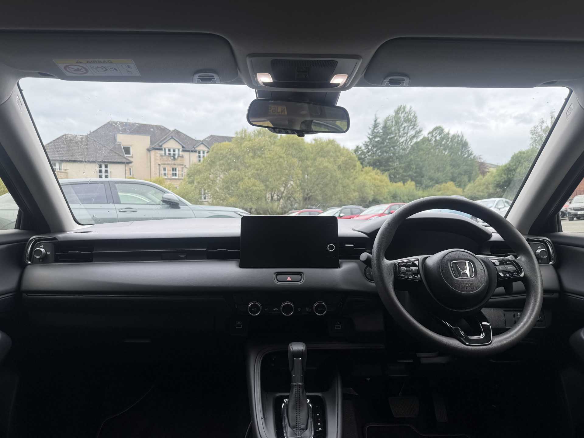 HR-V