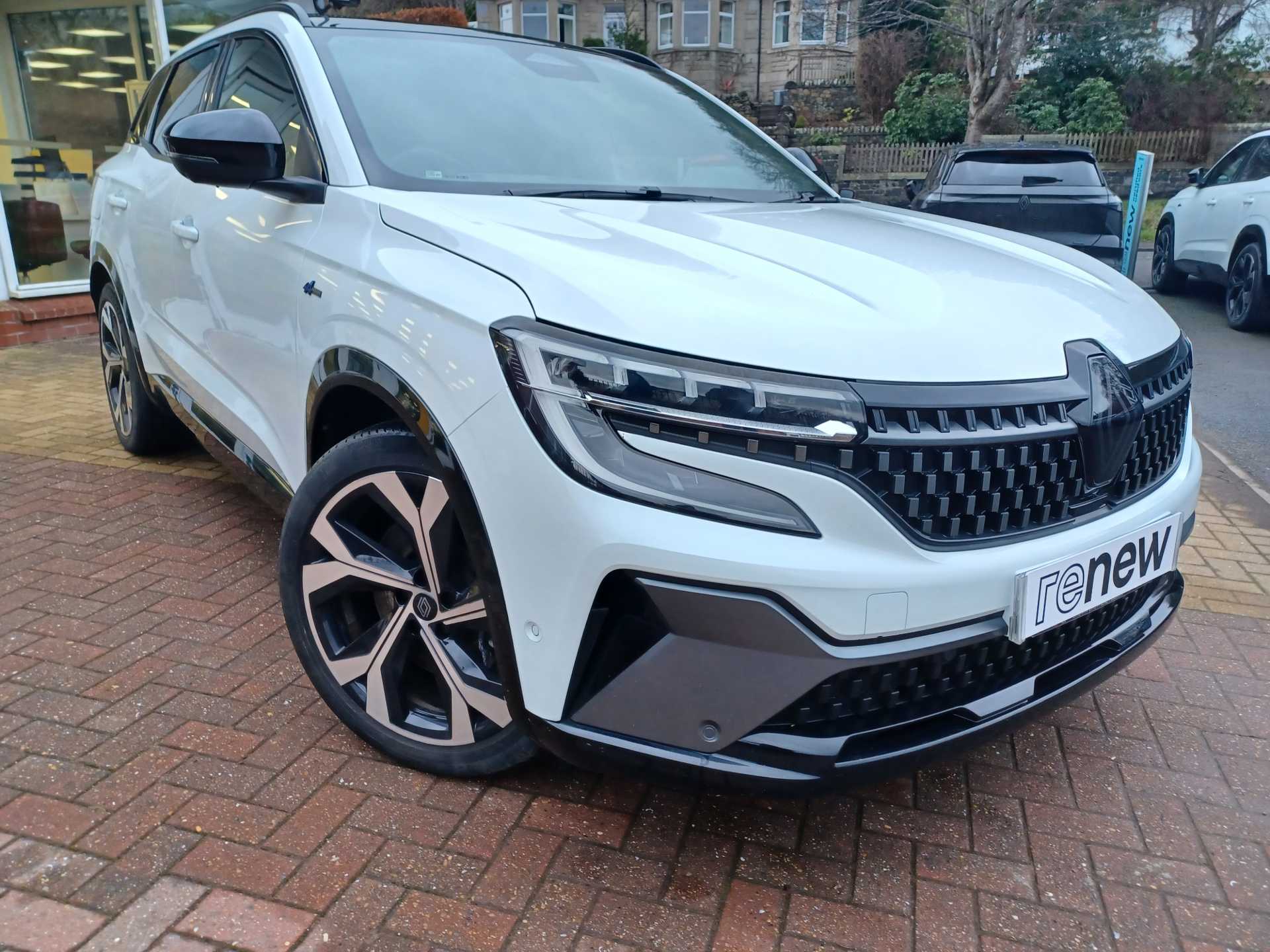 Renault AUSTRAL 1.2 E-Tech FHEV Iconic Esprit Alpine Auto