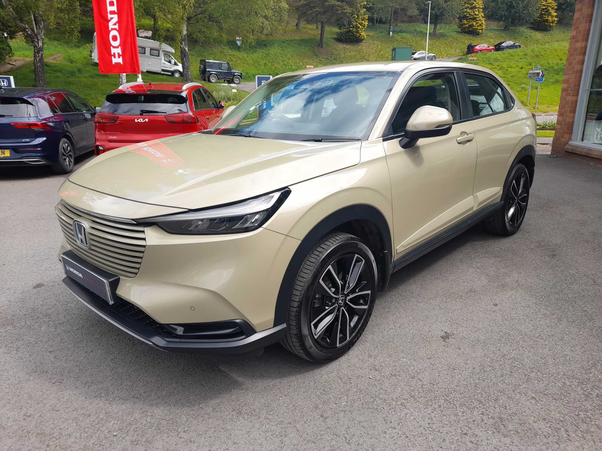 HR-V