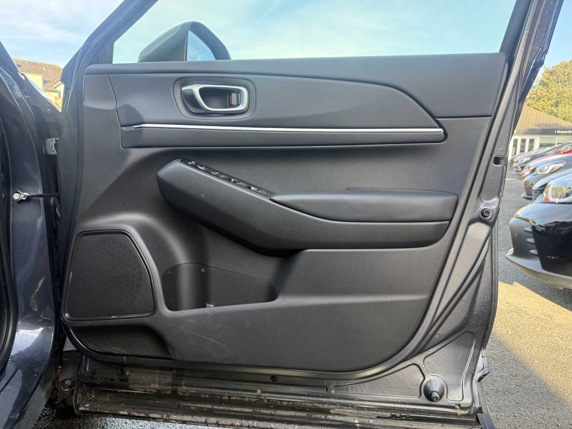 HR-V