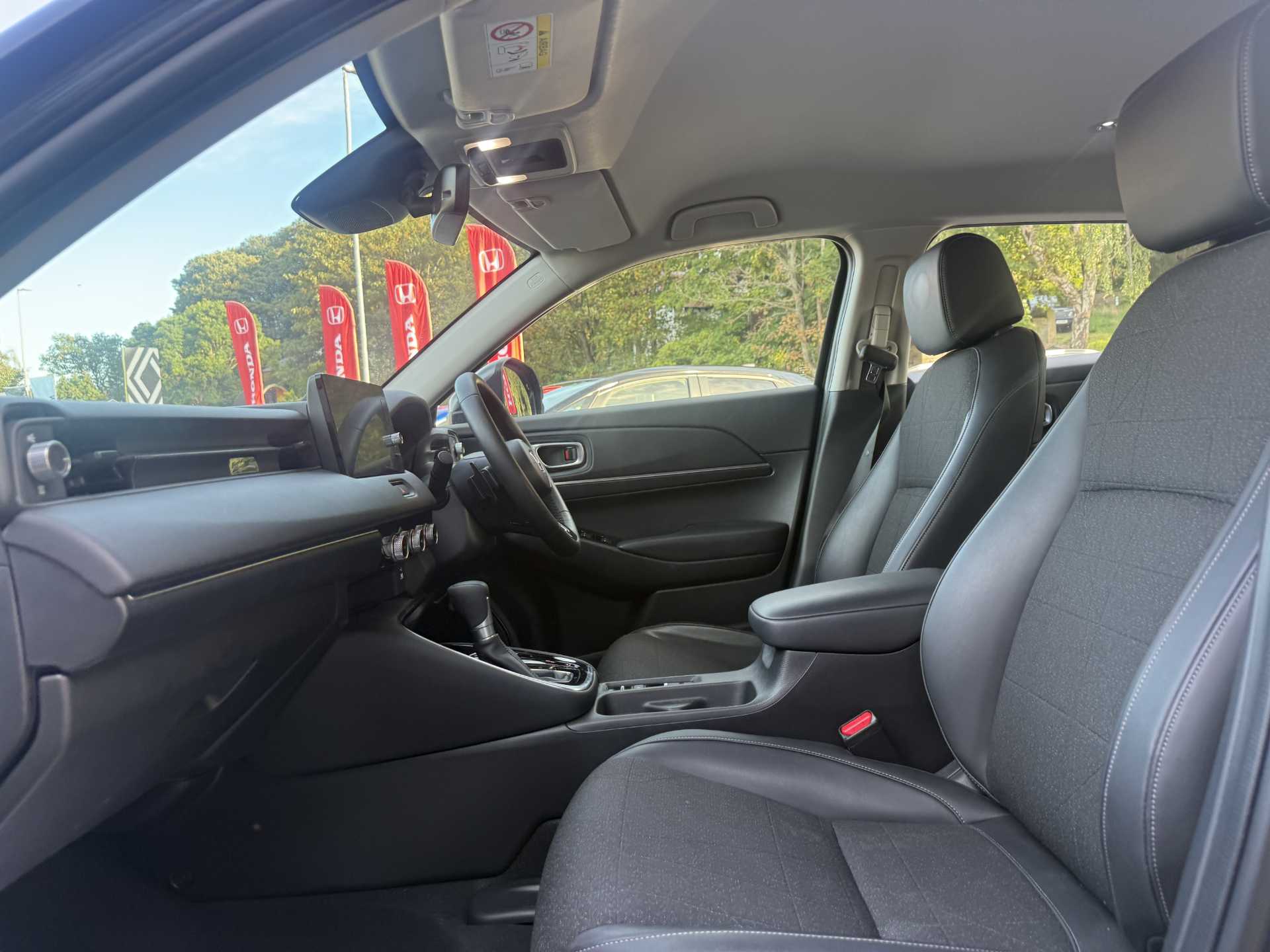 HR-V