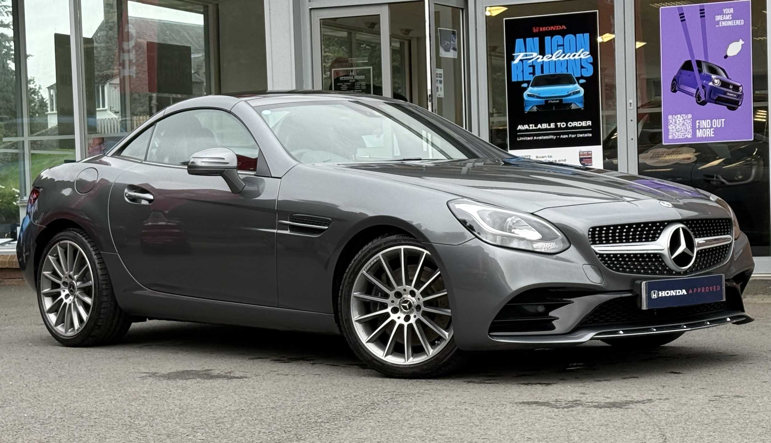 Mercedes-Benz SLC 180 AMG Line