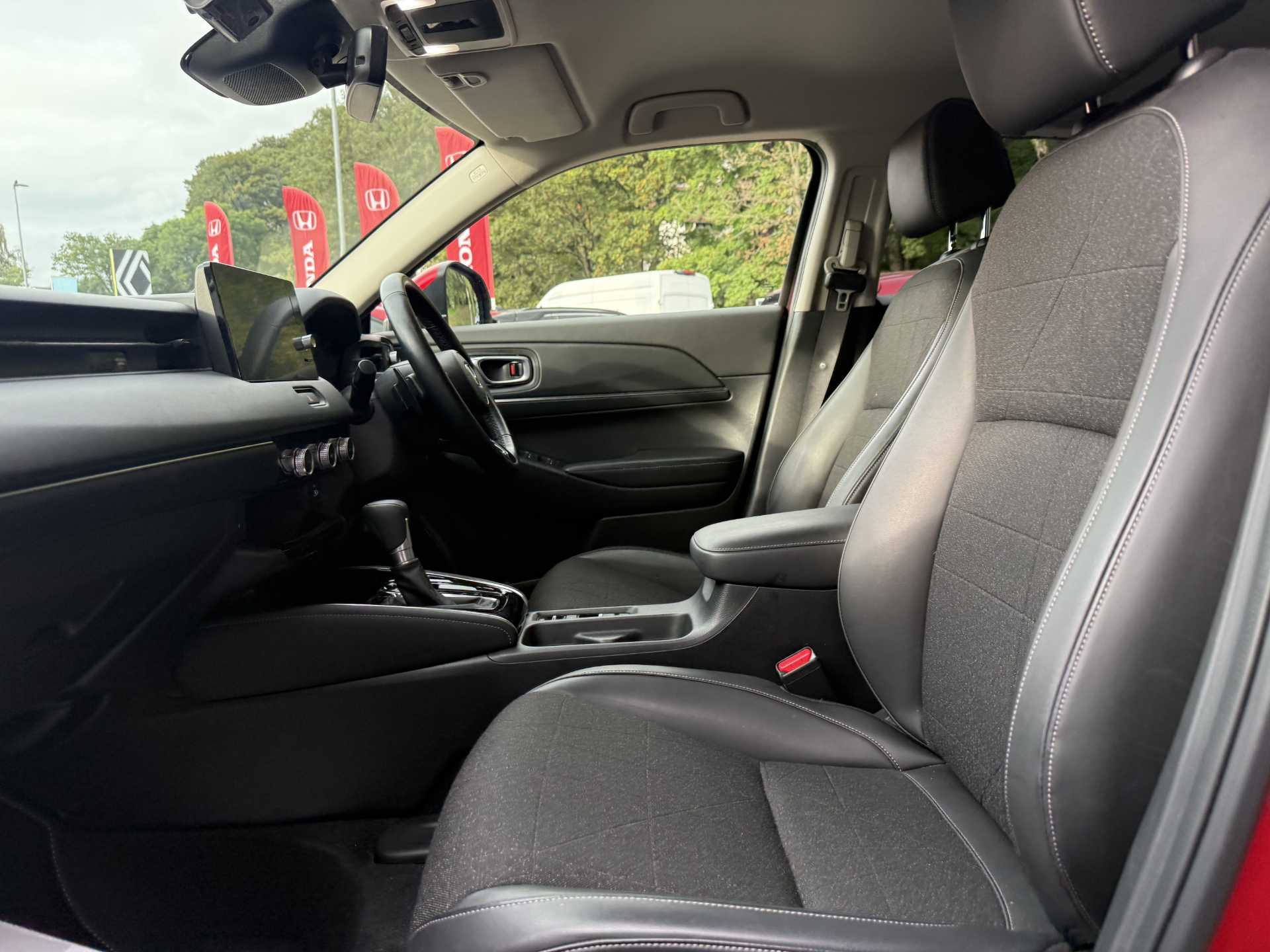 HR-V