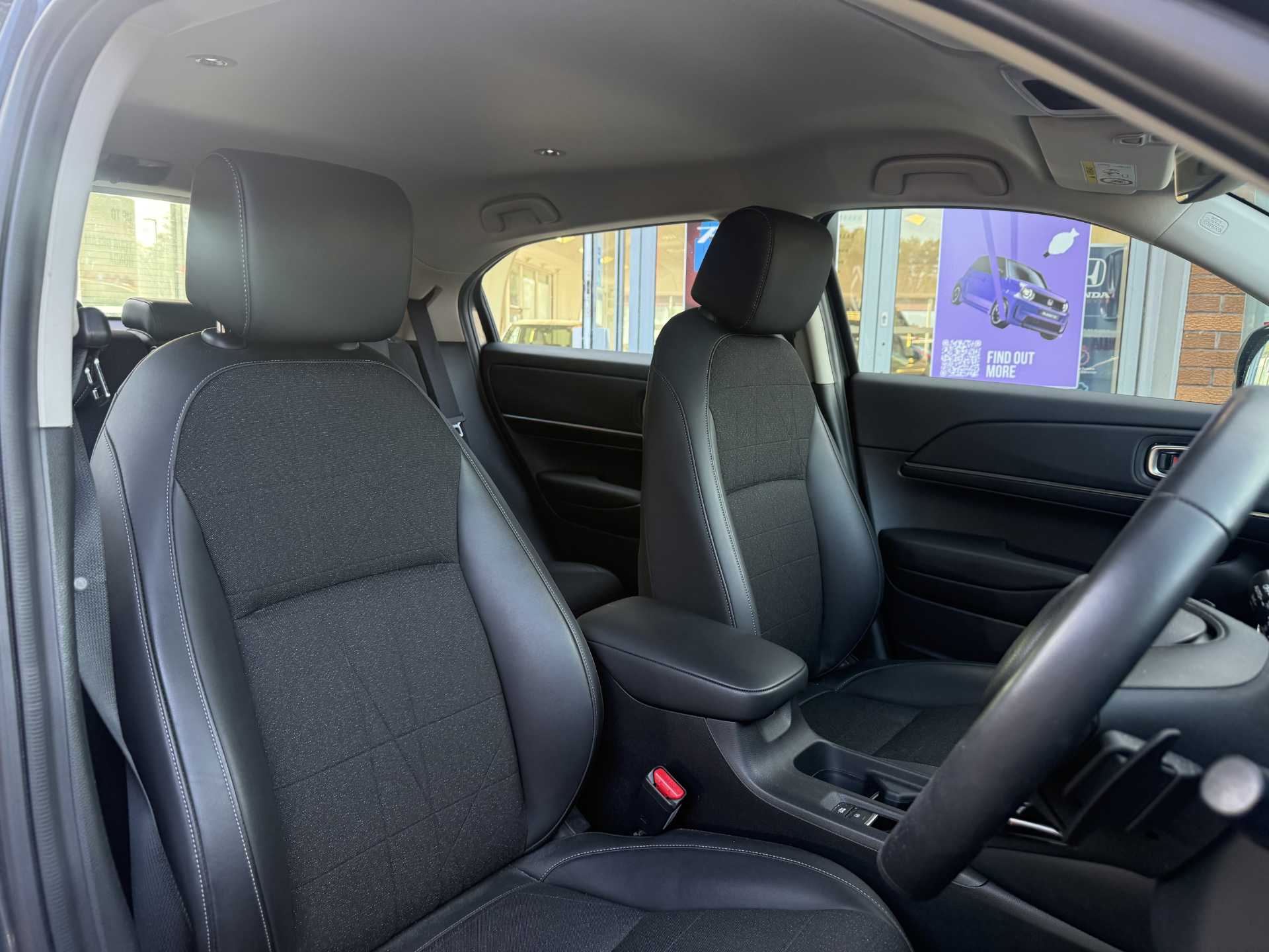 HR-V