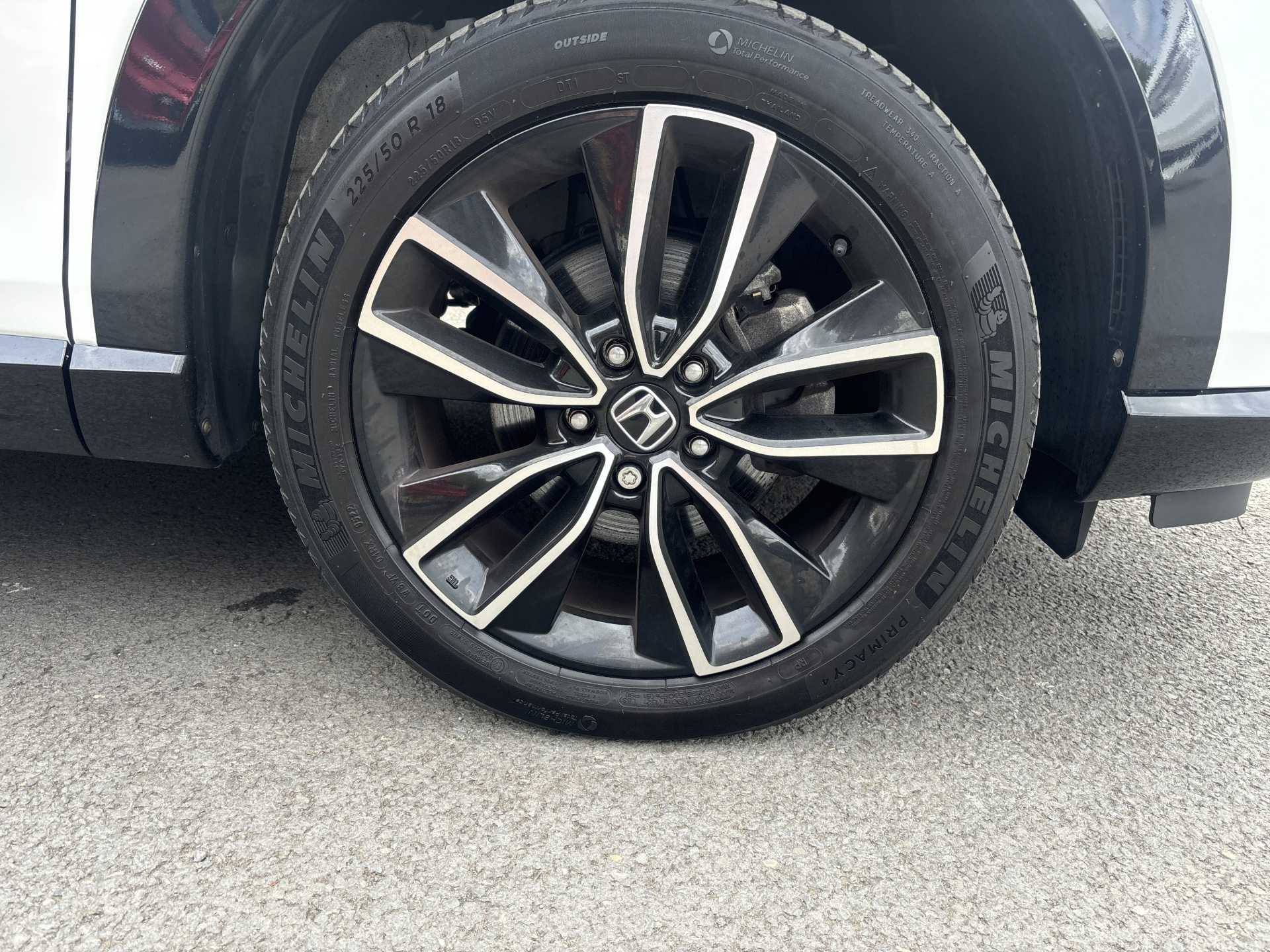 HR-V